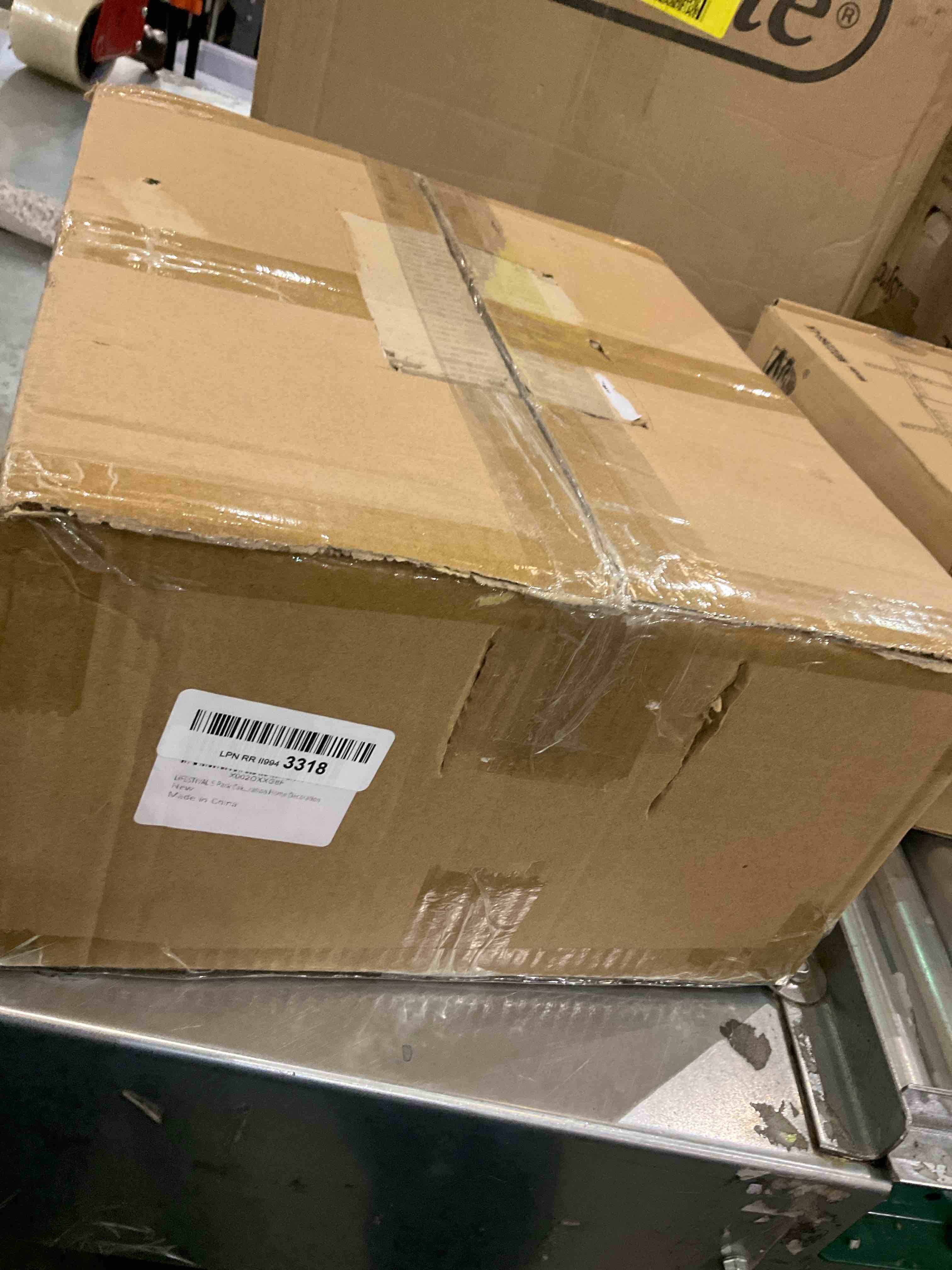 https://s3.amazonaws.com/lotting-images-prod/BargainHunt/EXS01196579_1709222200729.jpeg