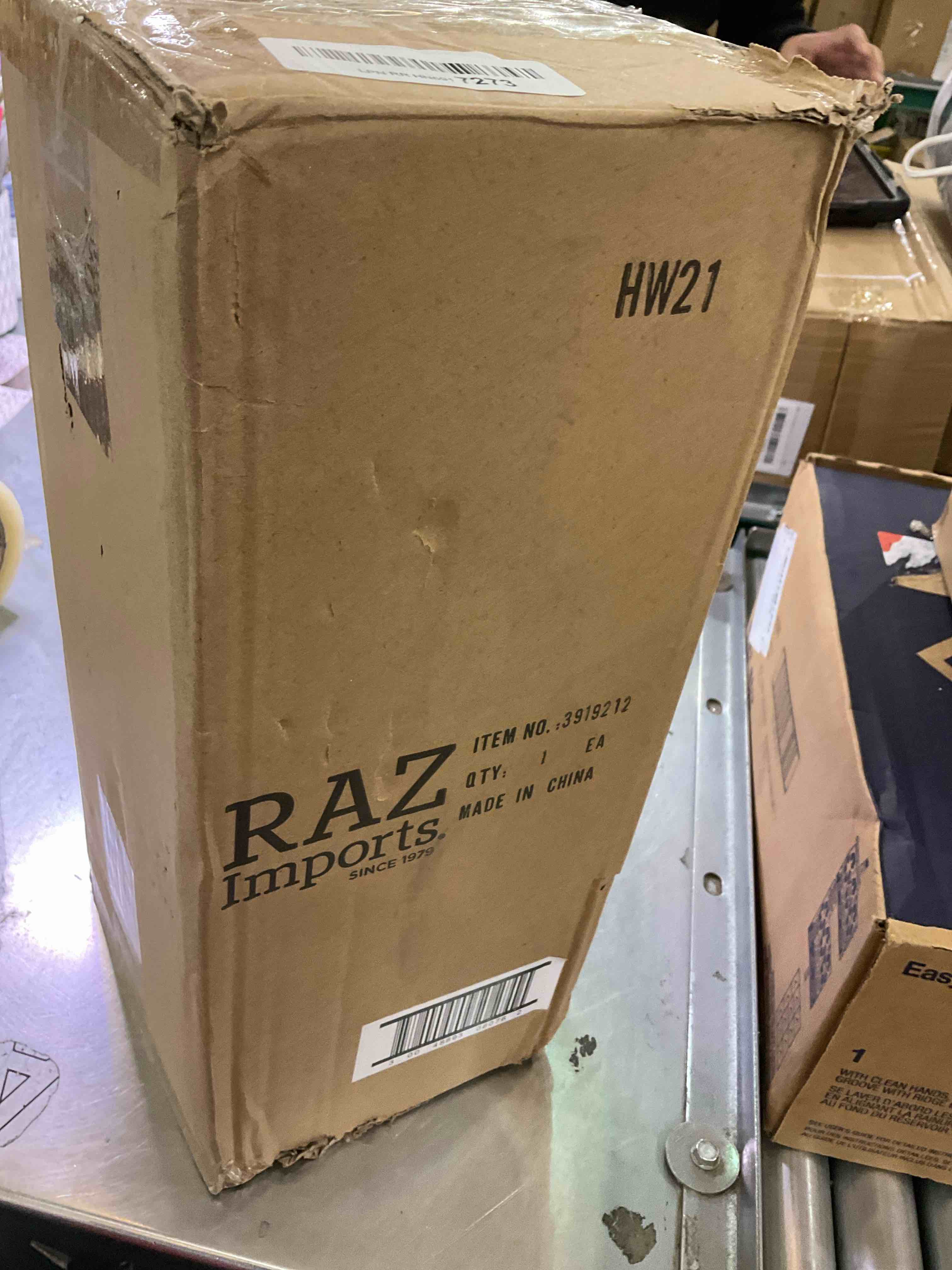 https://s3.amazonaws.com/lotting-images-prod/BargainHunt/EXS01196630_1709230162533.jpeg