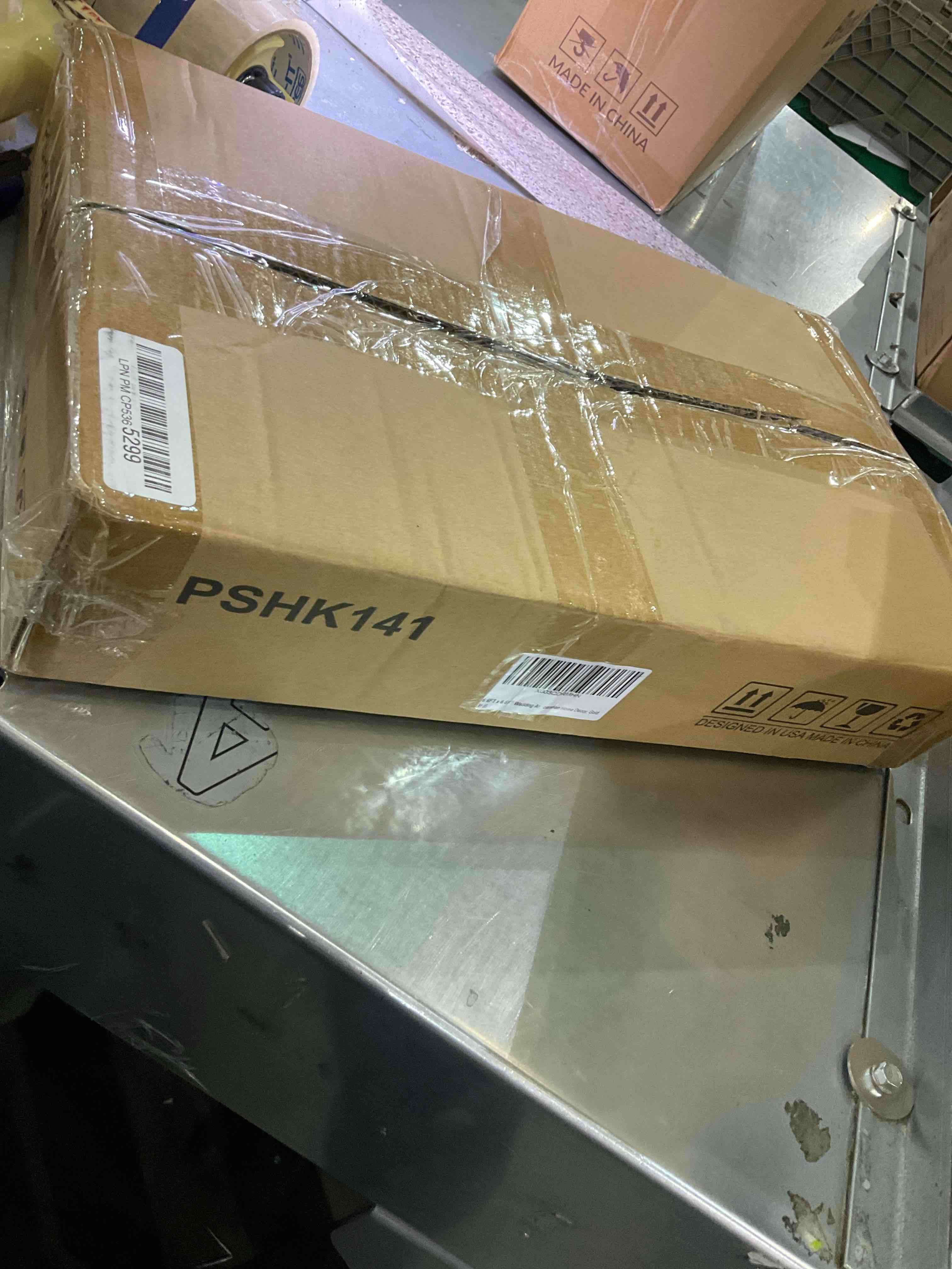 https://s3.amazonaws.com/lotting-images-prod/BargainHunt/EXS01196924_1709560518795.jpeg