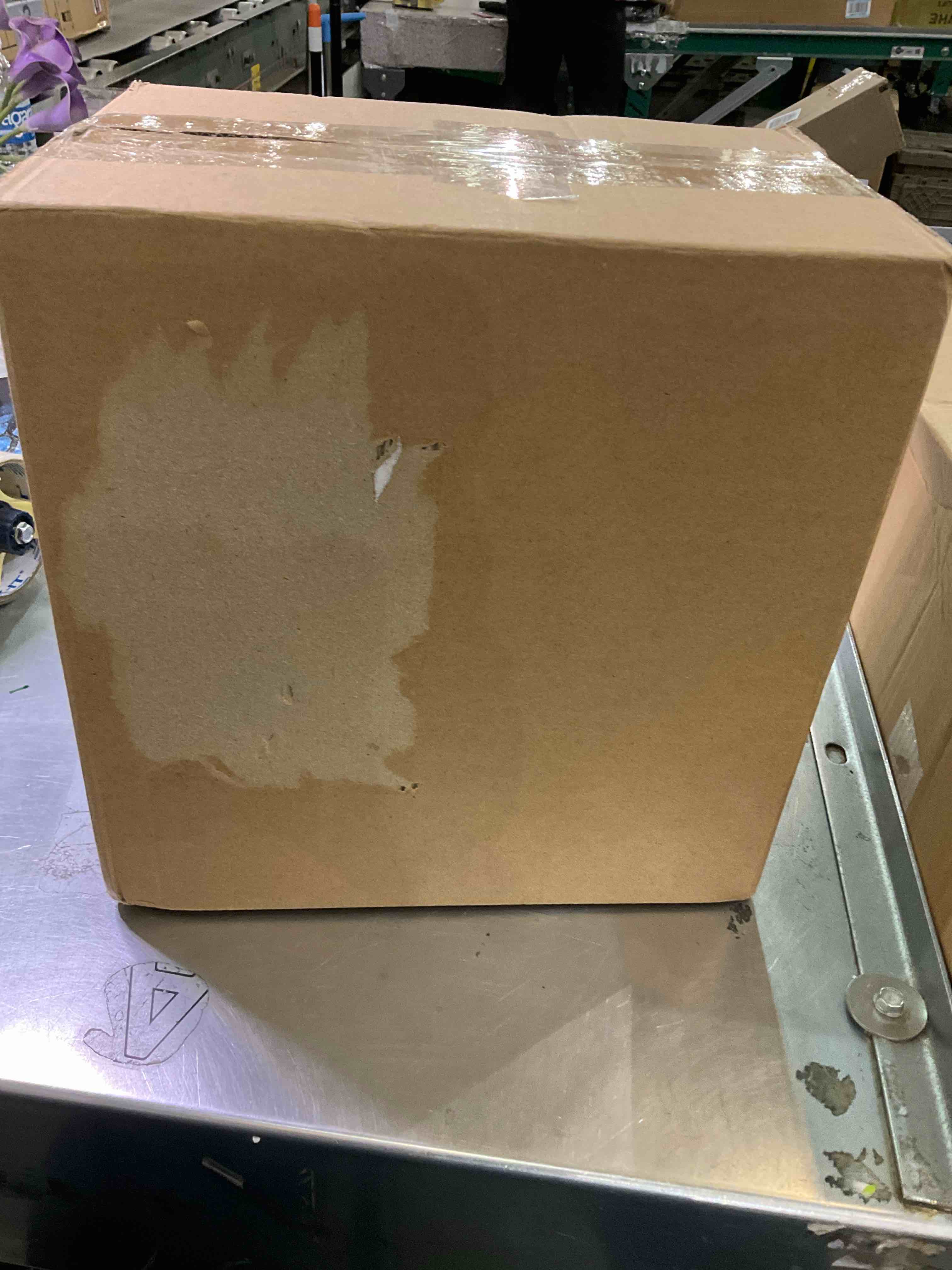 https://s3.amazonaws.com/lotting-images-prod/BargainHunt/EXS01197000_1709576483455.jpeg