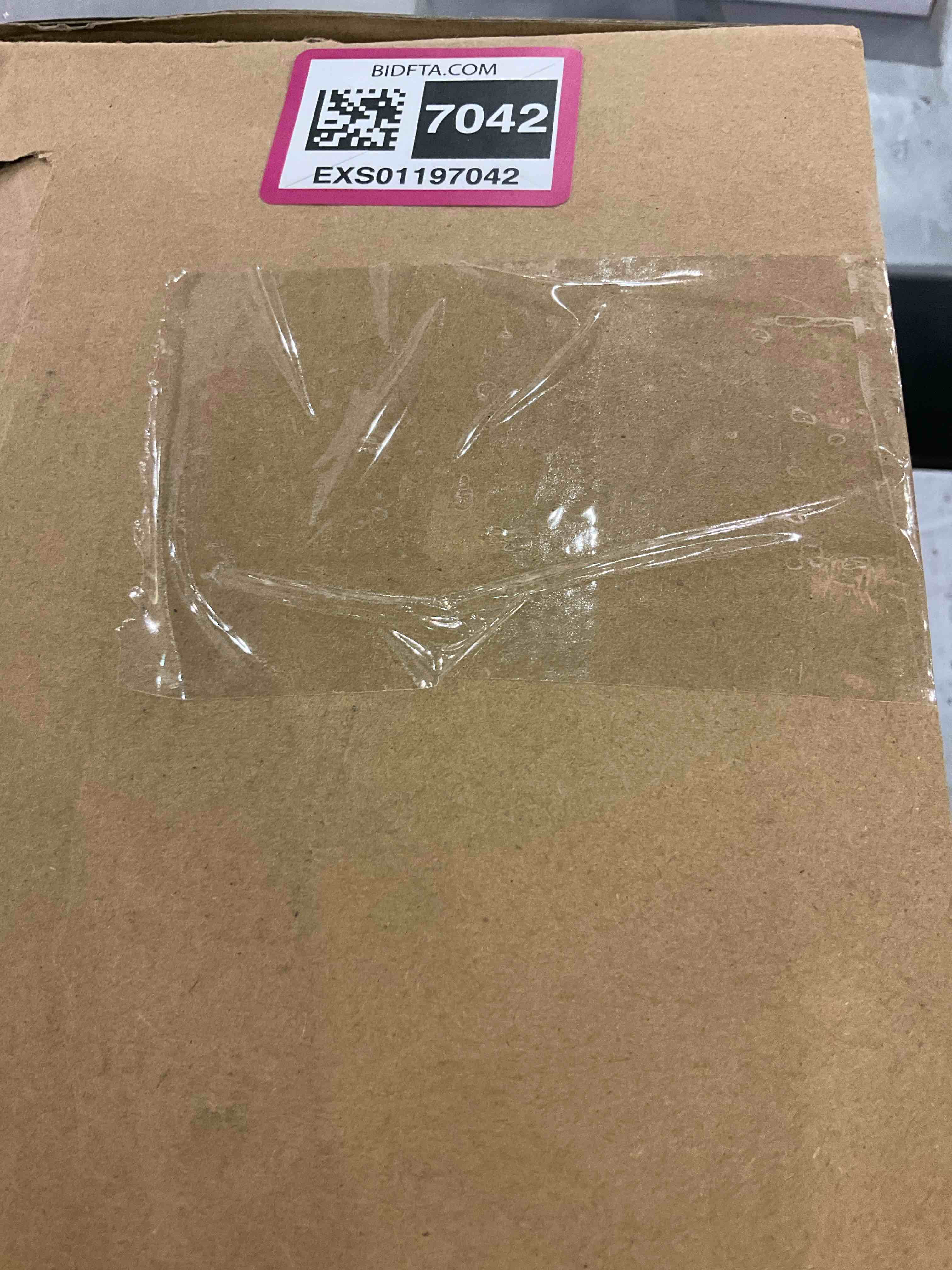 https://s3.amazonaws.com/lotting-images-prod/BargainHunt/EXS01197042_1709650565178.jpeg