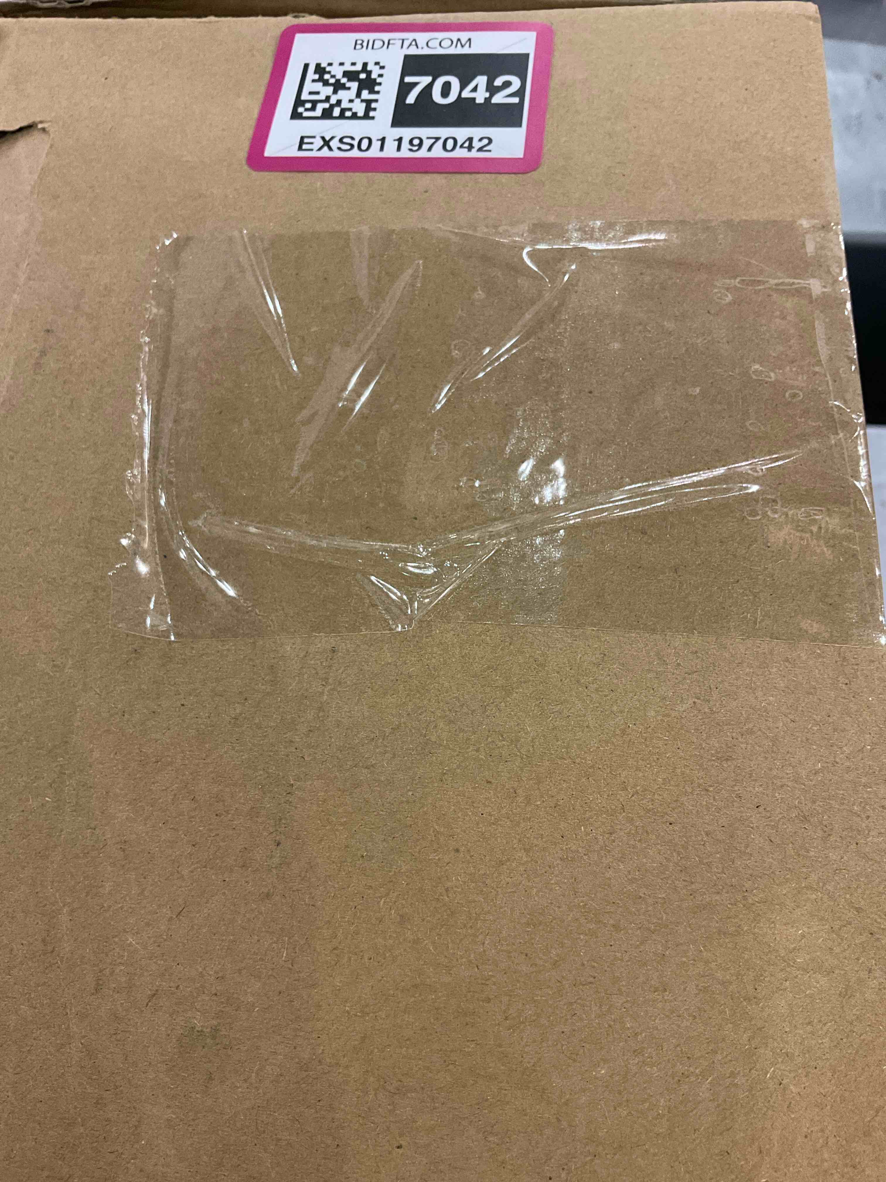 https://s3.amazonaws.com/lotting-images-prod/BargainHunt/EXS01197042_1709650566960.jpeg