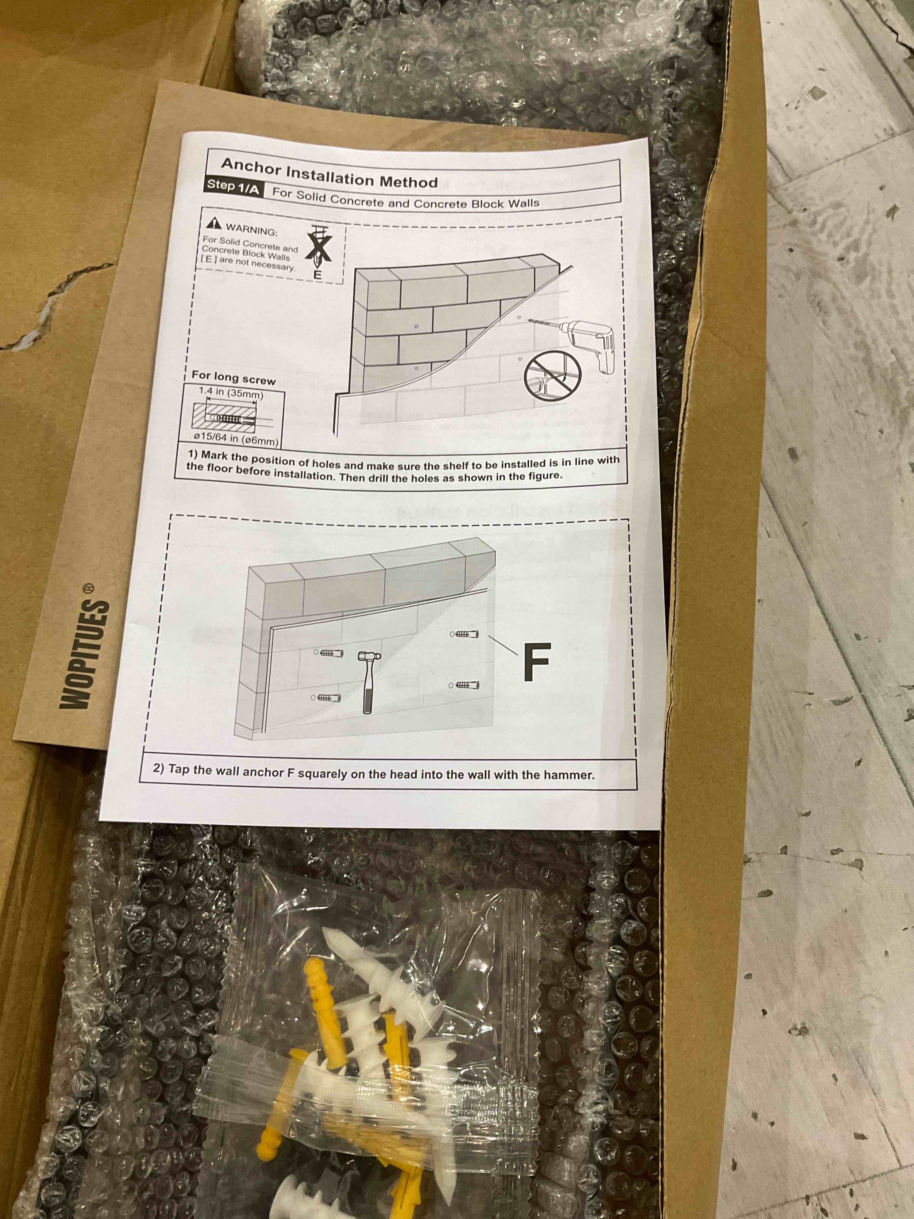 https://s3.amazonaws.com/lotting-images-prod/BargainHunt/EXS01197420_1709841182168.jpeg