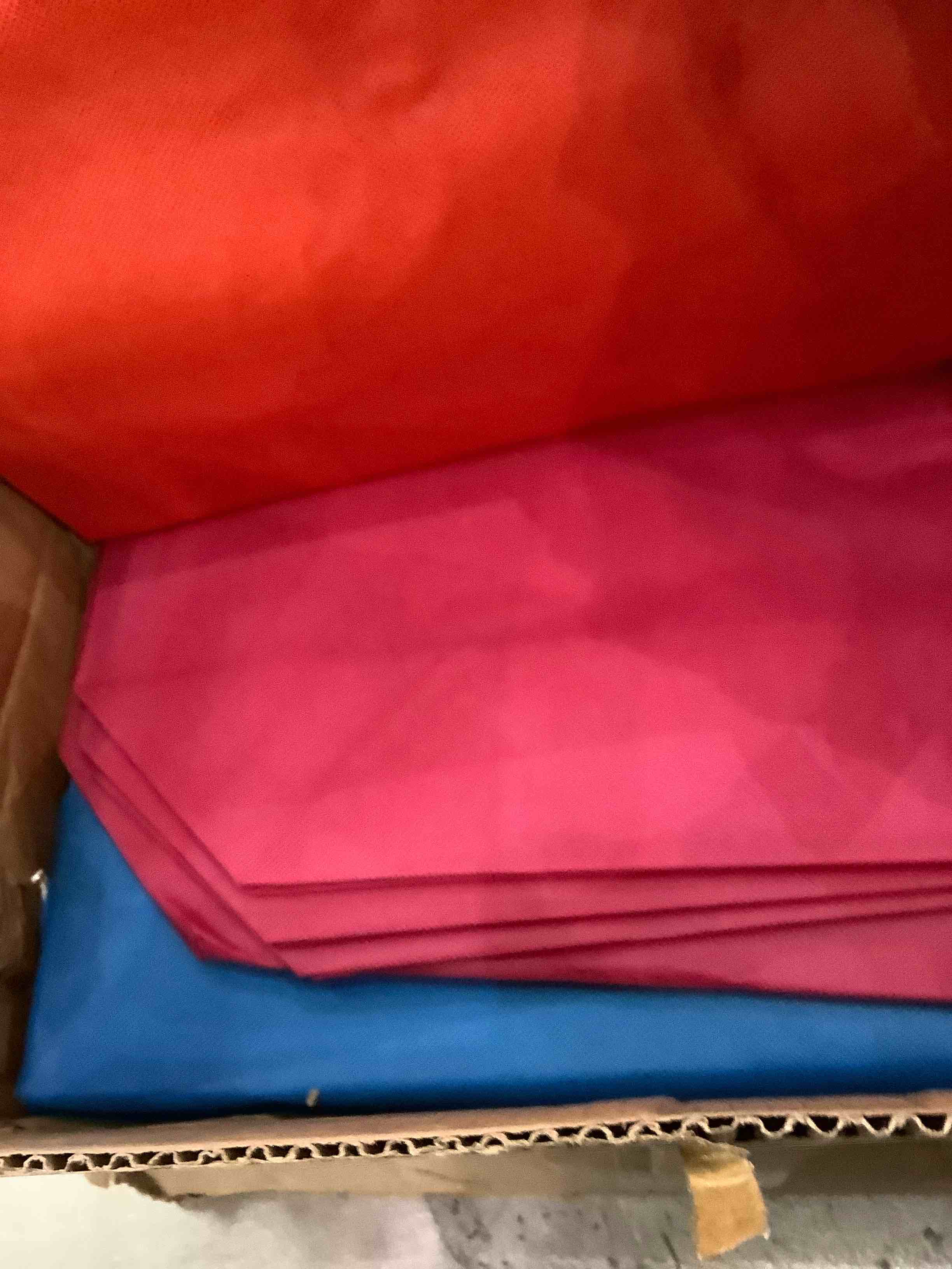 https://s3.amazonaws.com/lotting-images-prod/BargainHunt/EXS01197736_1709321080802.jpeg