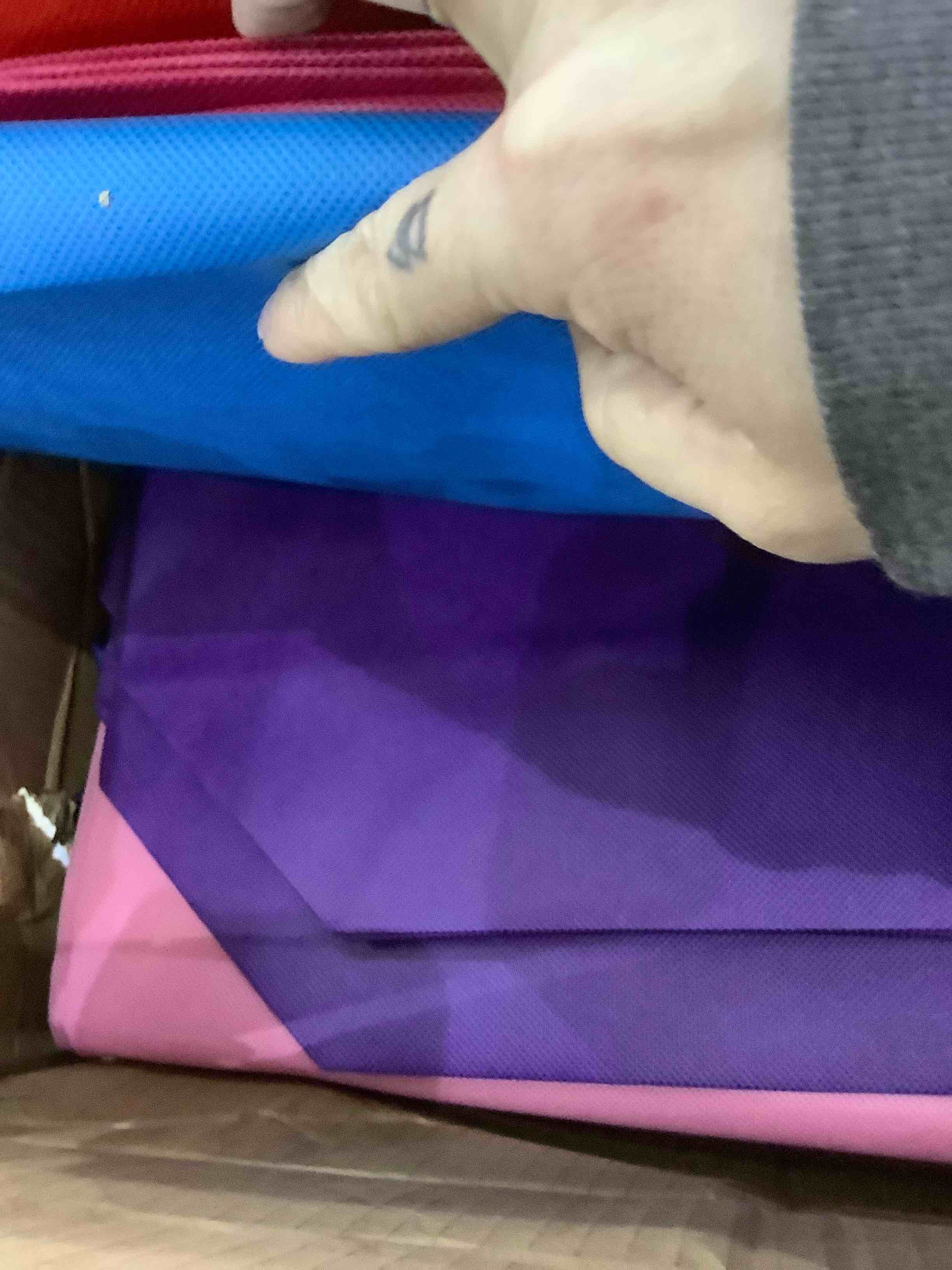 https://s3.amazonaws.com/lotting-images-prod/BargainHunt/EXS01197736_1709321085648.jpeg
