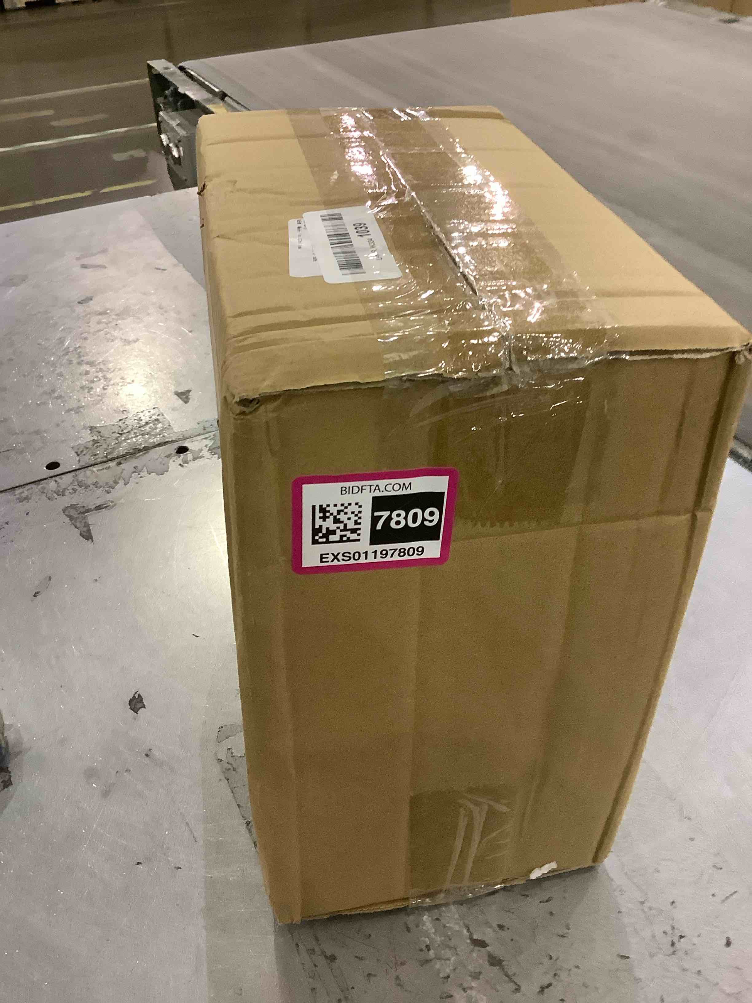 https://s3.amazonaws.com/lotting-images-prod/BargainHunt/EXS01197809_1709645044989.jpeg