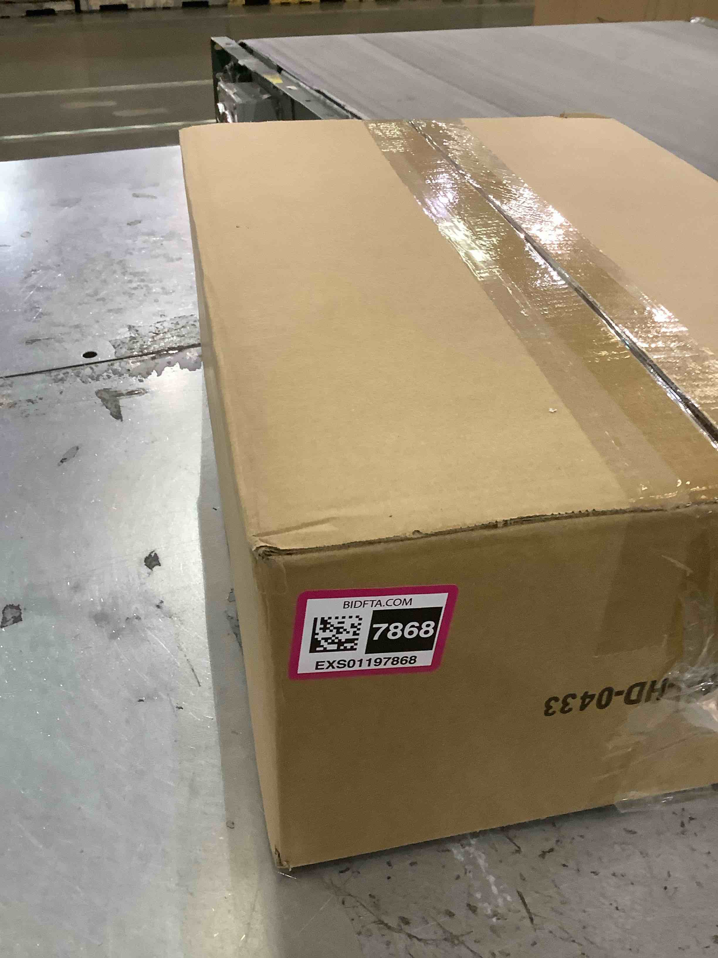 https://s3.amazonaws.com/lotting-images-prod/BargainHunt/EXS01197868_1709655173315.jpeg
