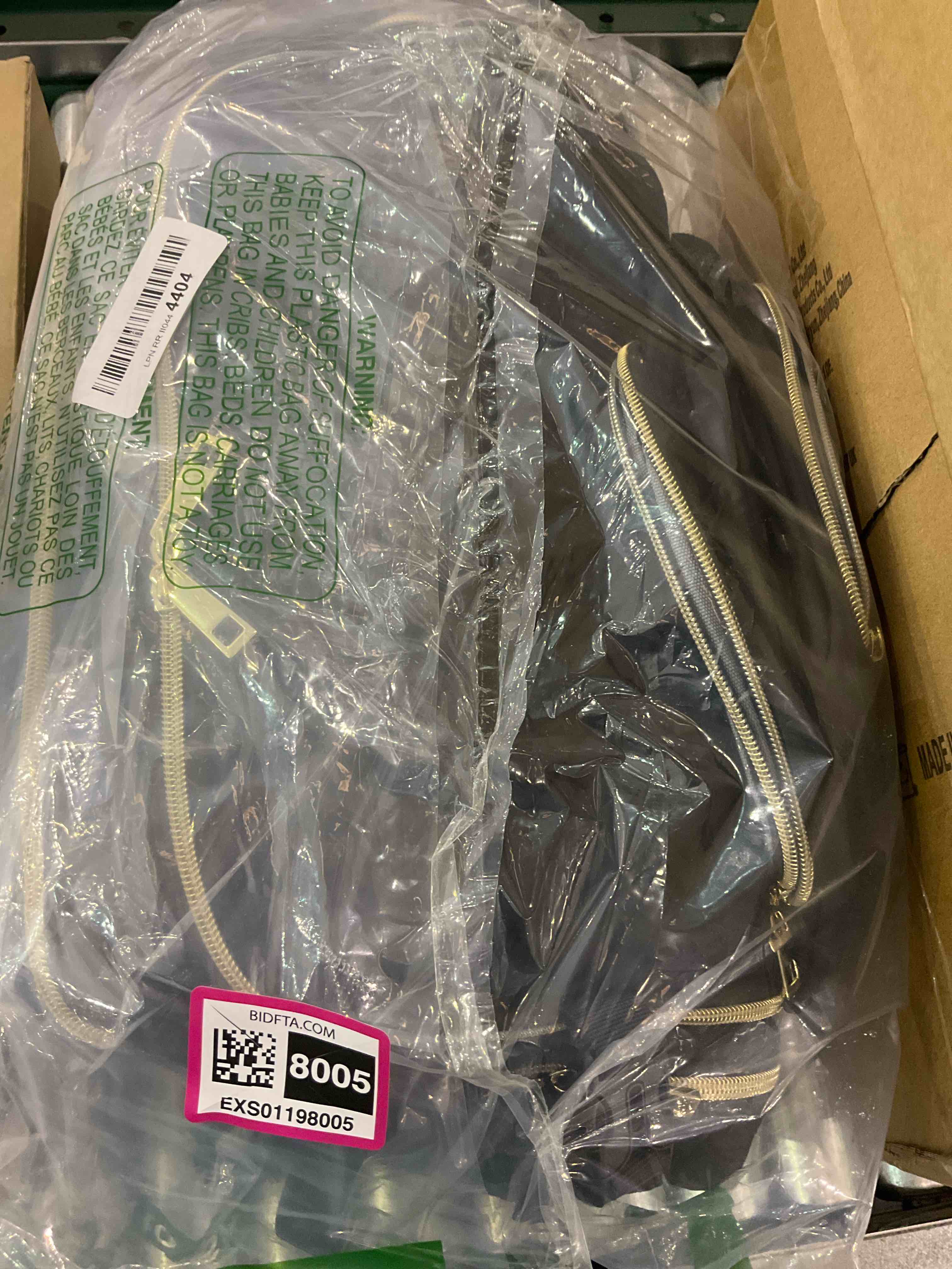 https://s3.amazonaws.com/lotting-images-prod/BargainHunt/EXS01198005_1709050180933.jpeg