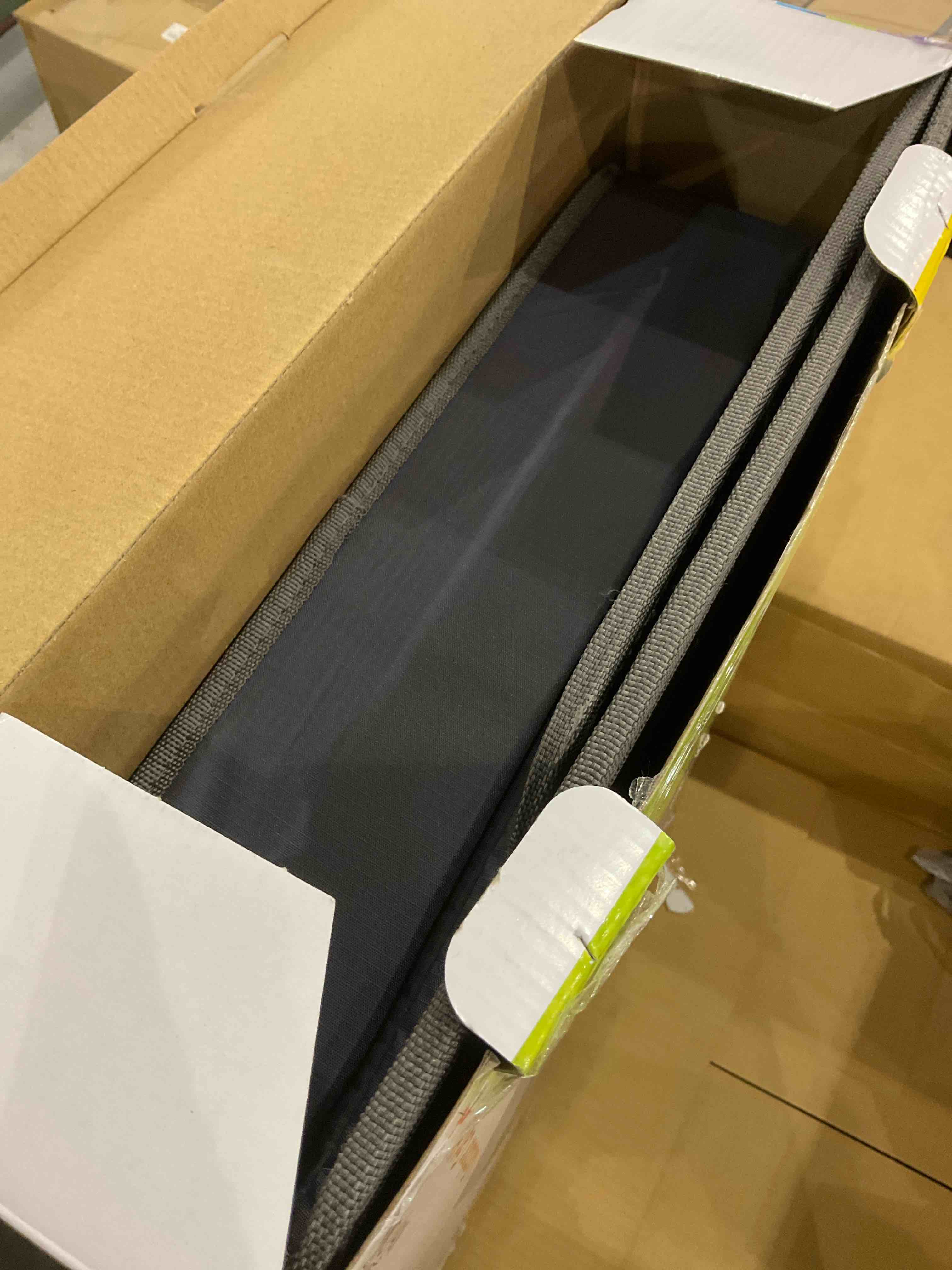 https://s3.amazonaws.com/lotting-images-prod/BargainHunt/EXS01198158_1709210567185.jpeg