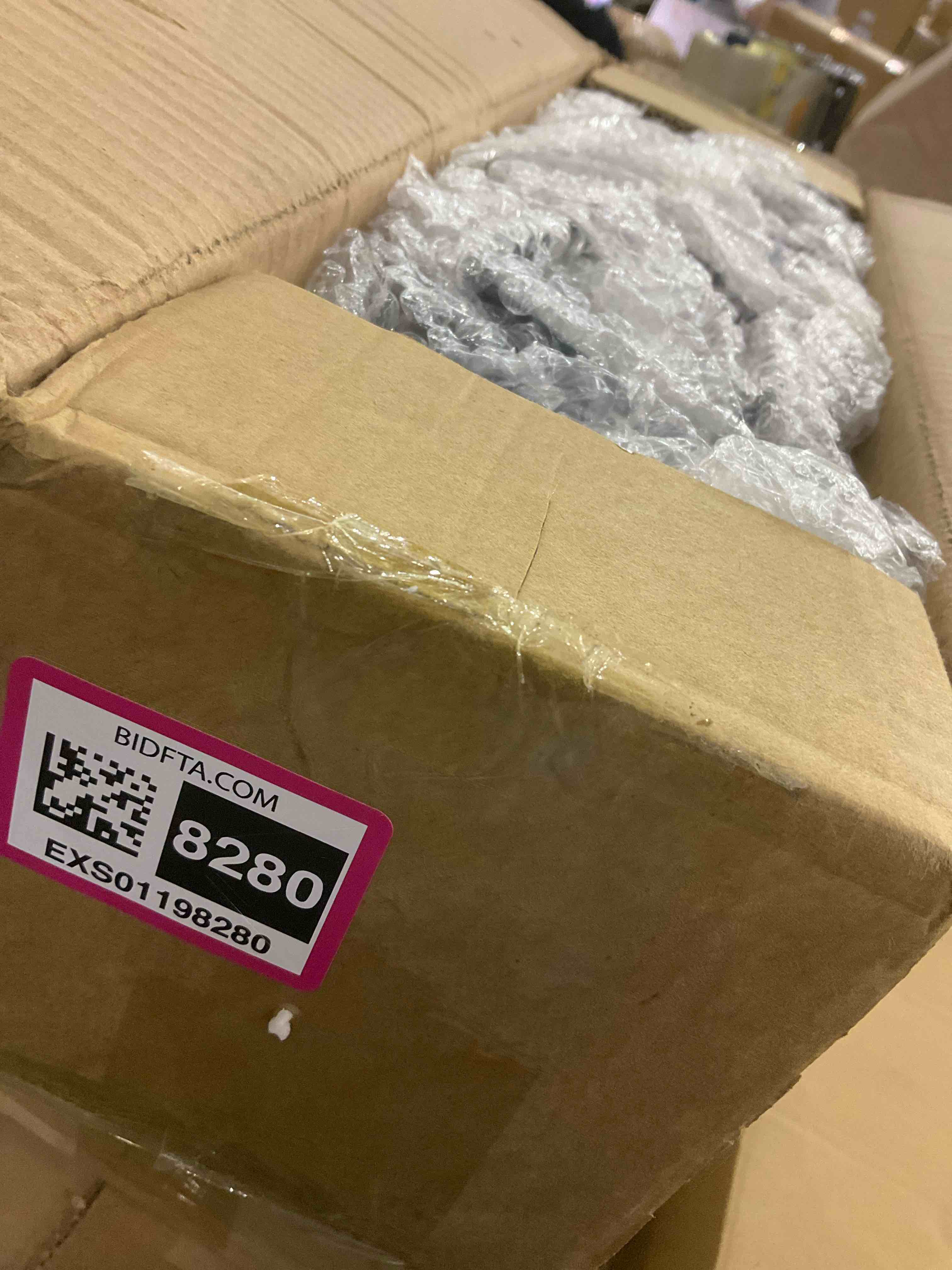 AMADA HOMEFURNISHING Wall Shelves Set of 6, Wood Floating Shelves for Wall Decor, Rustic Farmhouse Wall Shelves for Bedroom,Bathroom Shelves for Wall Storage, Book Shelves for Living Room