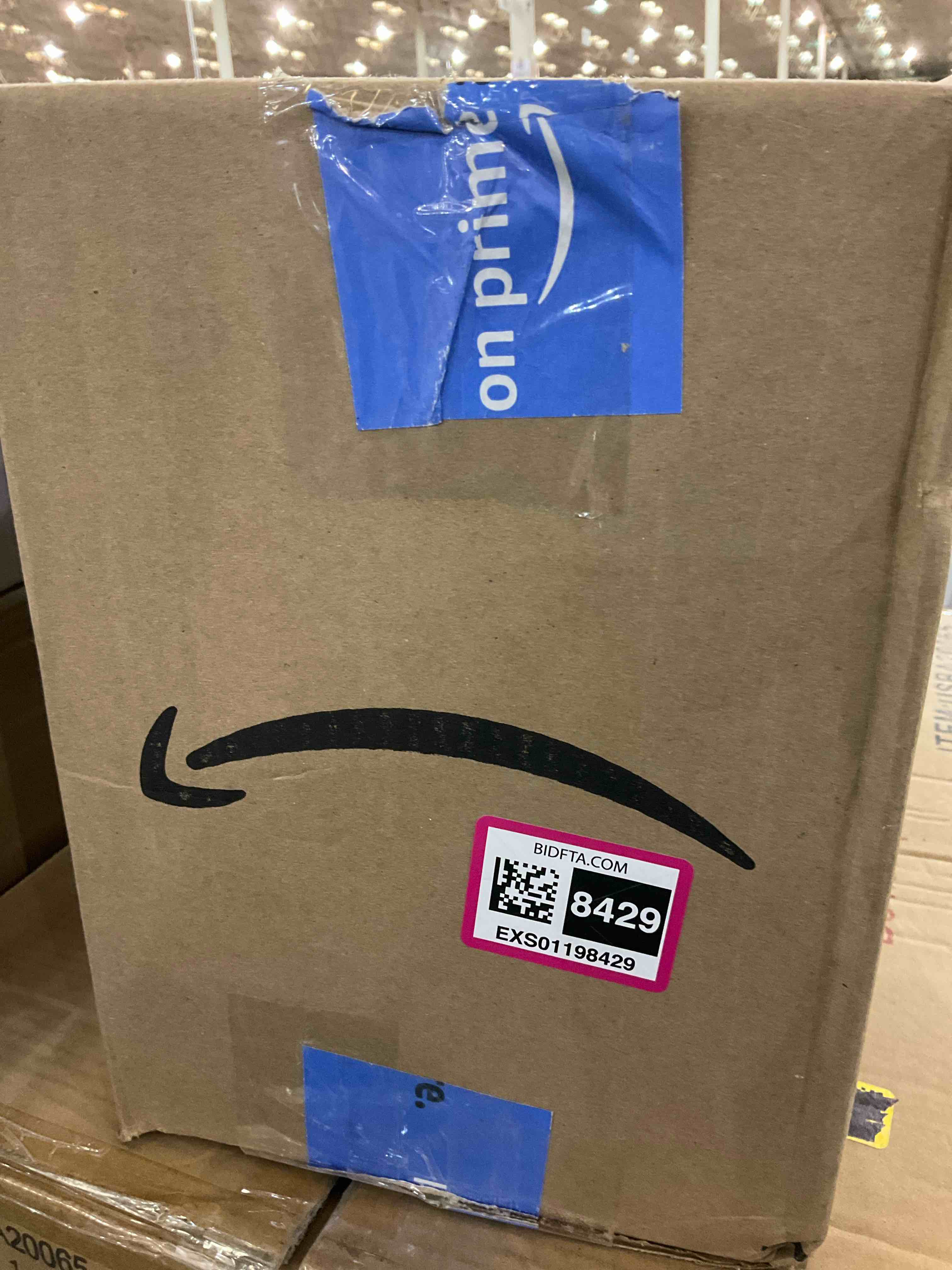 https://s3.amazonaws.com/lotting-images-prod/BargainHunt/EXS01198429_1709575391502.jpeg
