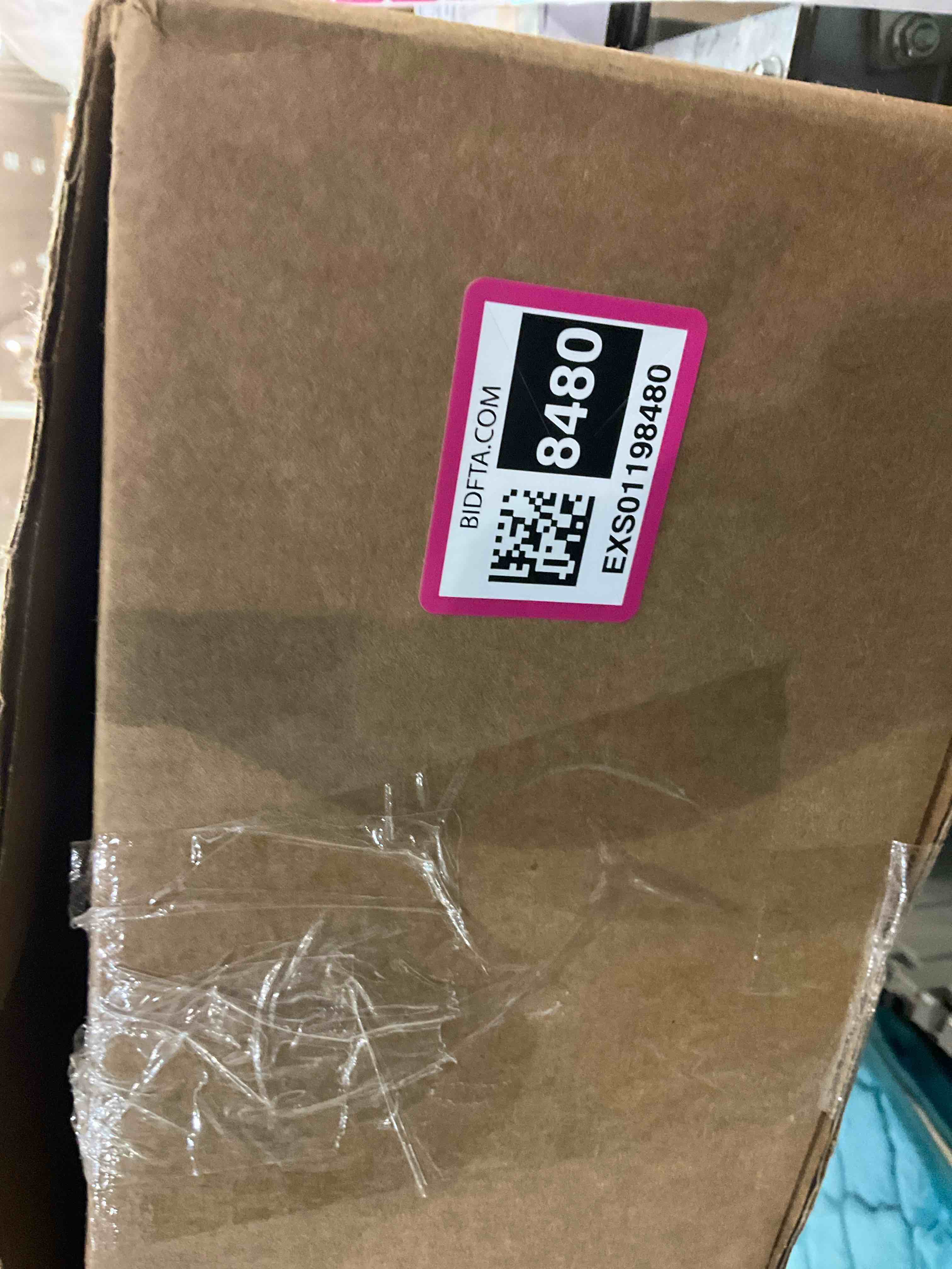 https://s3.amazonaws.com/lotting-images-prod/BargainHunt/EXS01198480_1709643188083.jpeg