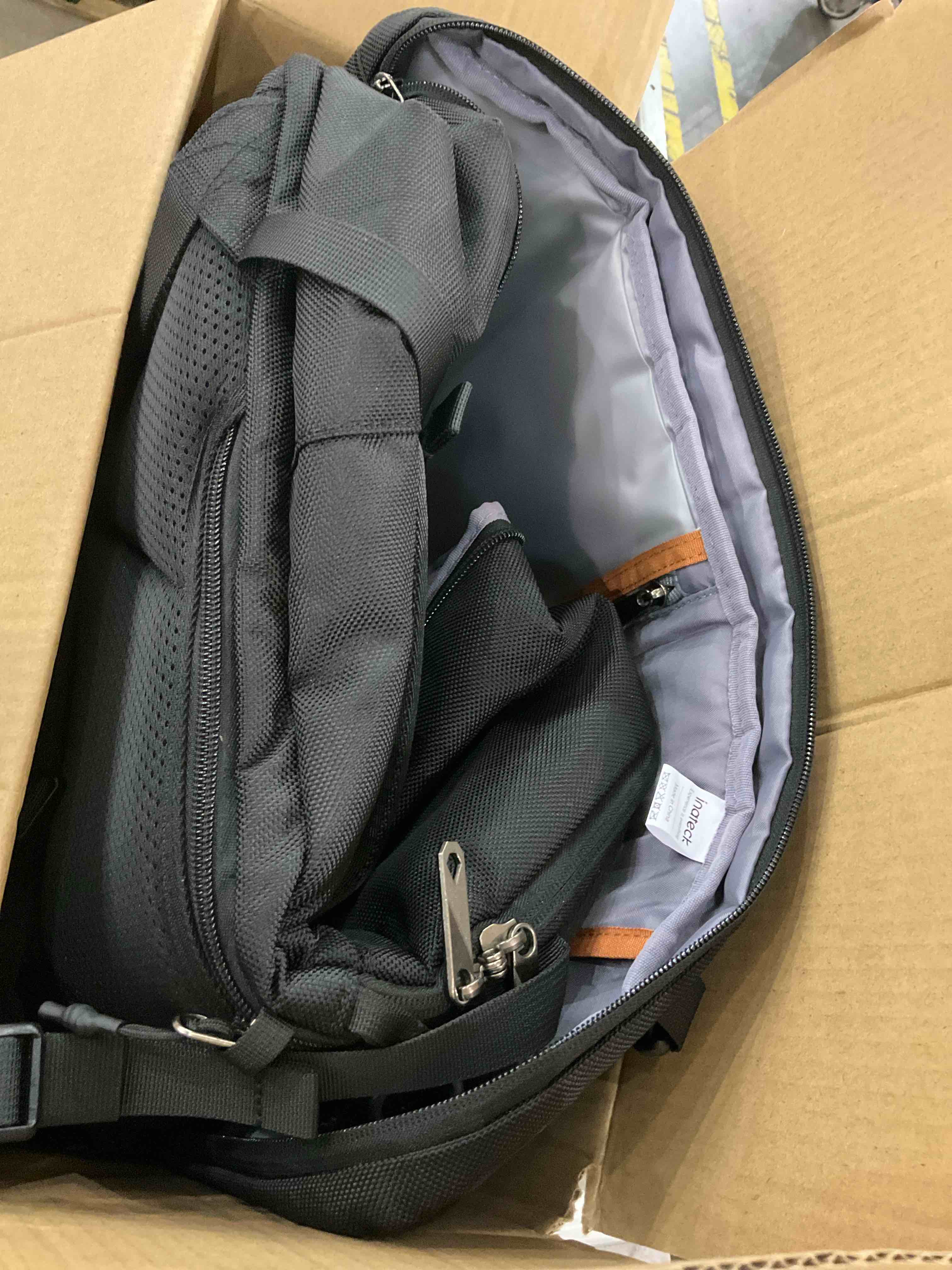 https://s3.amazonaws.com/lotting-images-prod/BargainHunt/EXS01198654_1709736247899.jpeg