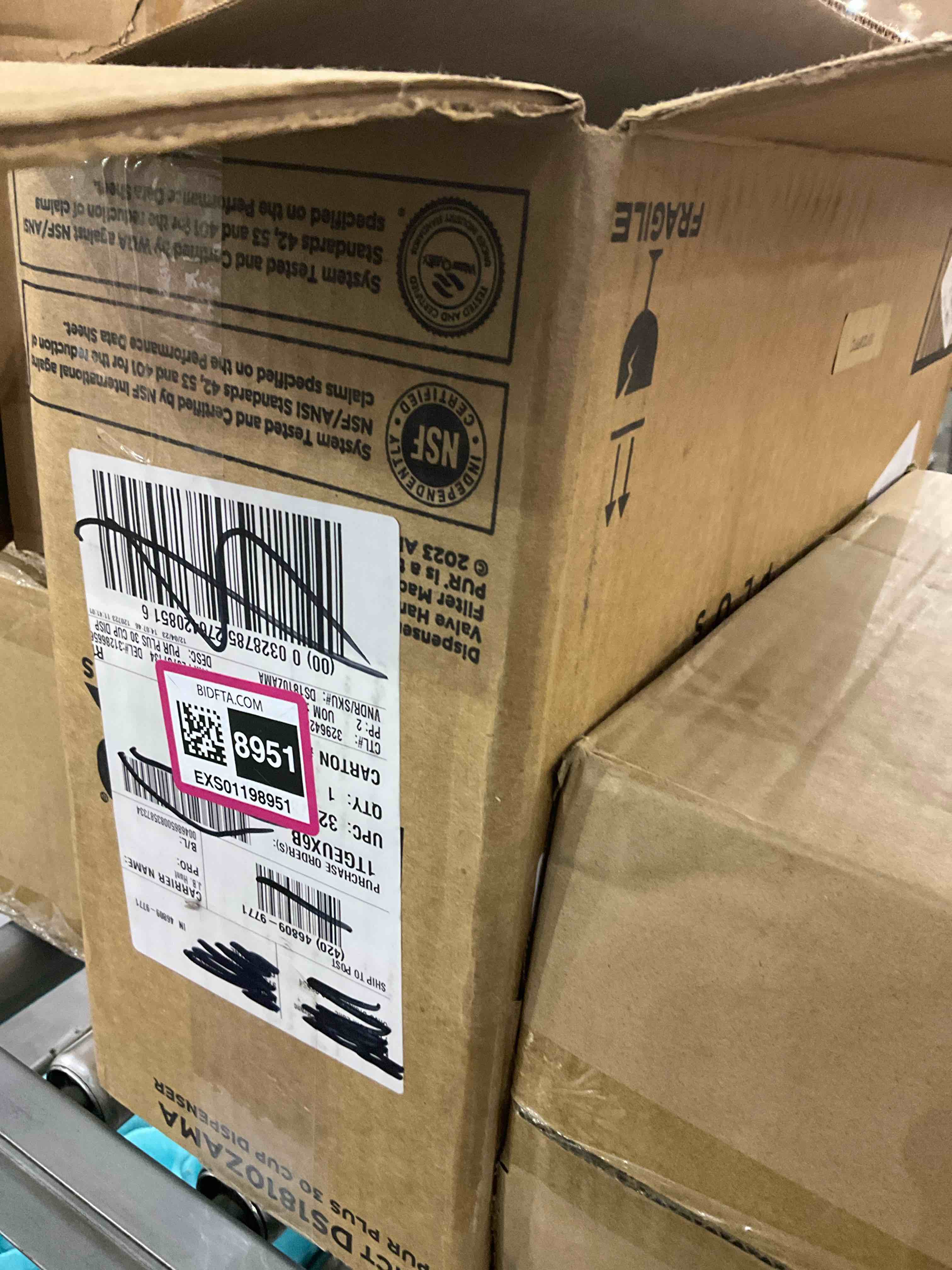 https://s3.amazonaws.com/lotting-images-prod/BargainHunt/EXS01198951_1709911048706.jpeg