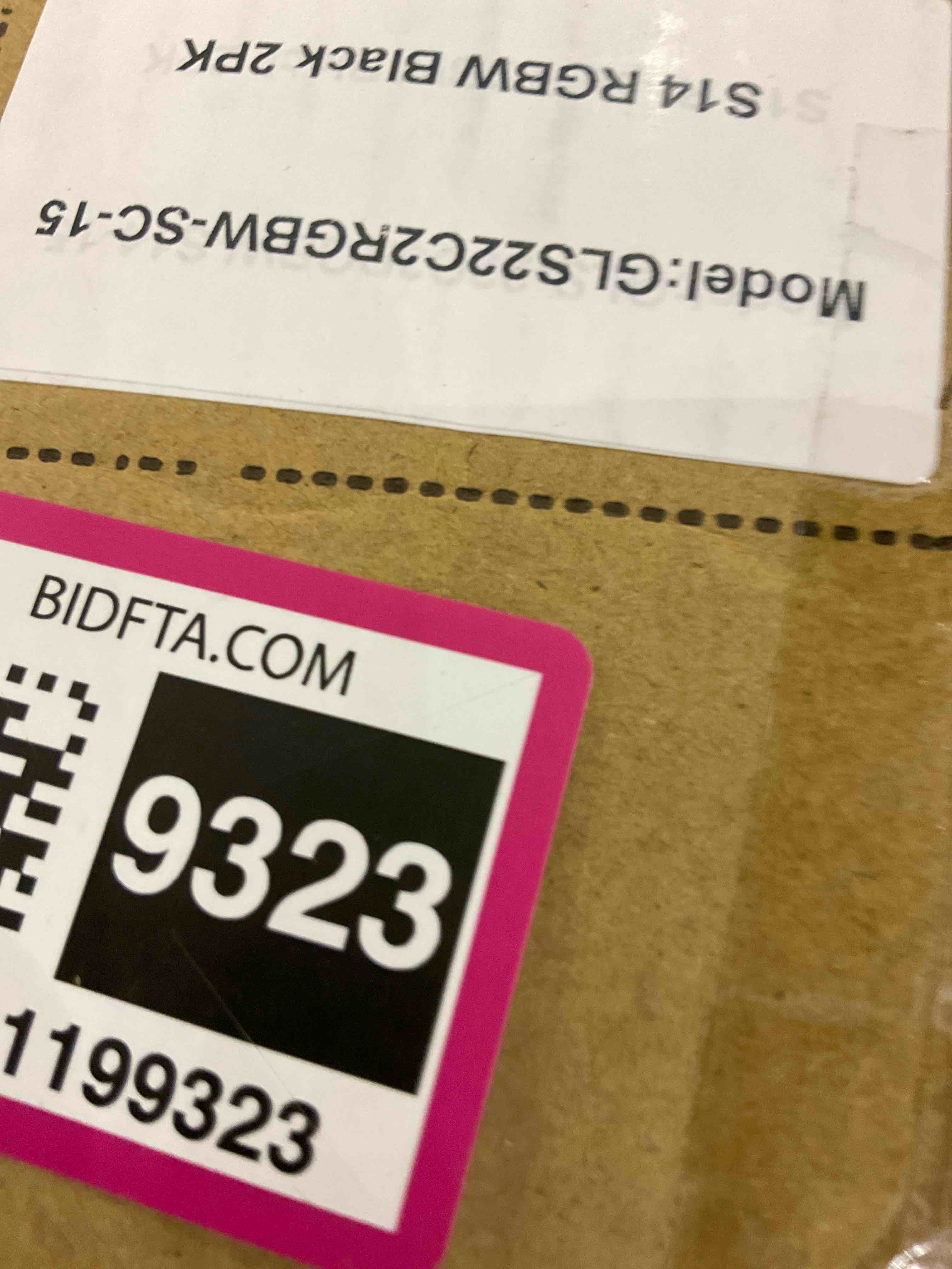 https://s3.amazonaws.com/lotting-images-prod/BargainHunt/EXS01199323_1709303291097.jpeg