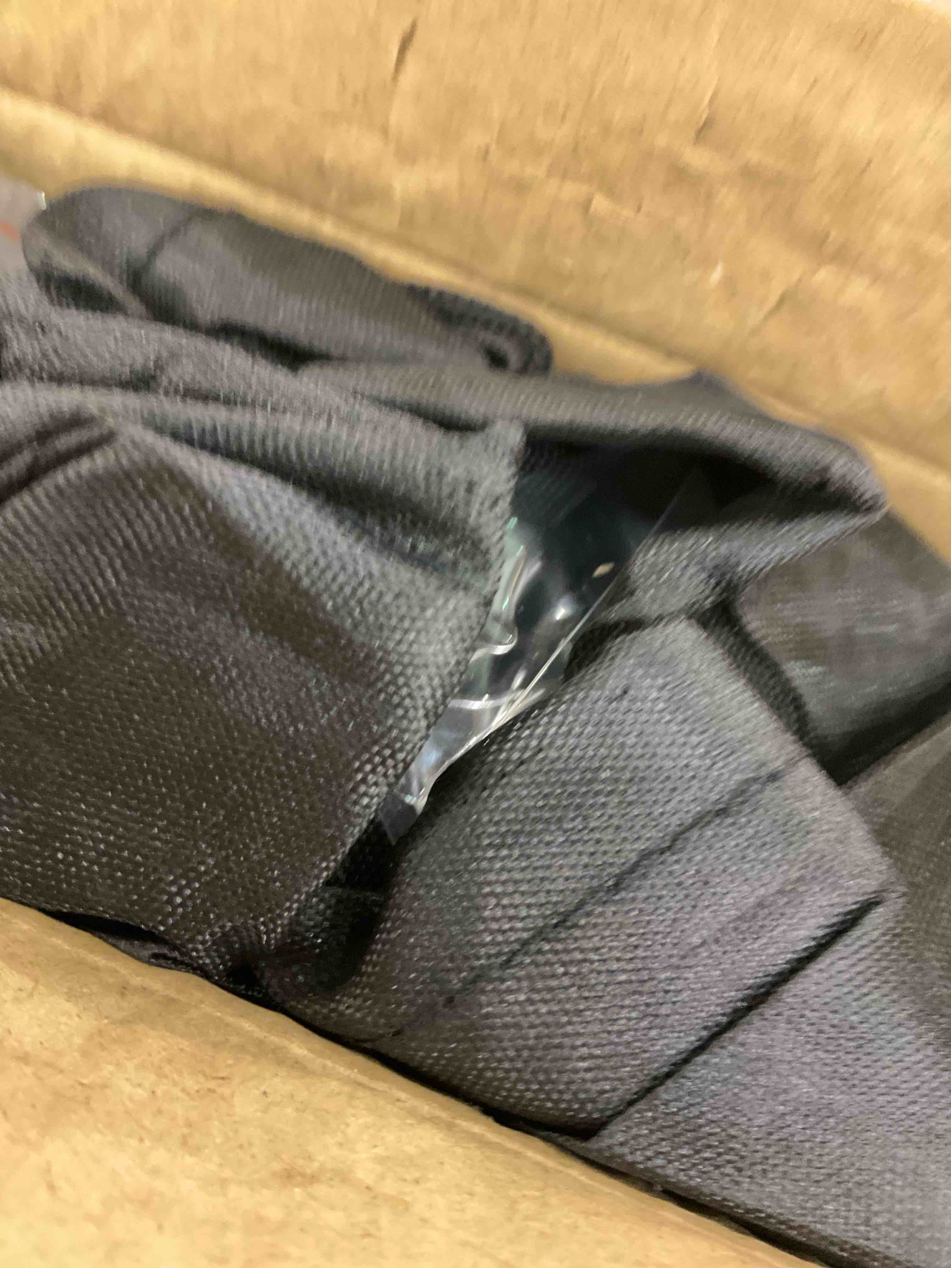 https://s3.amazonaws.com/lotting-images-prod/BargainHunt/EXS01199420_1709318270179.jpeg