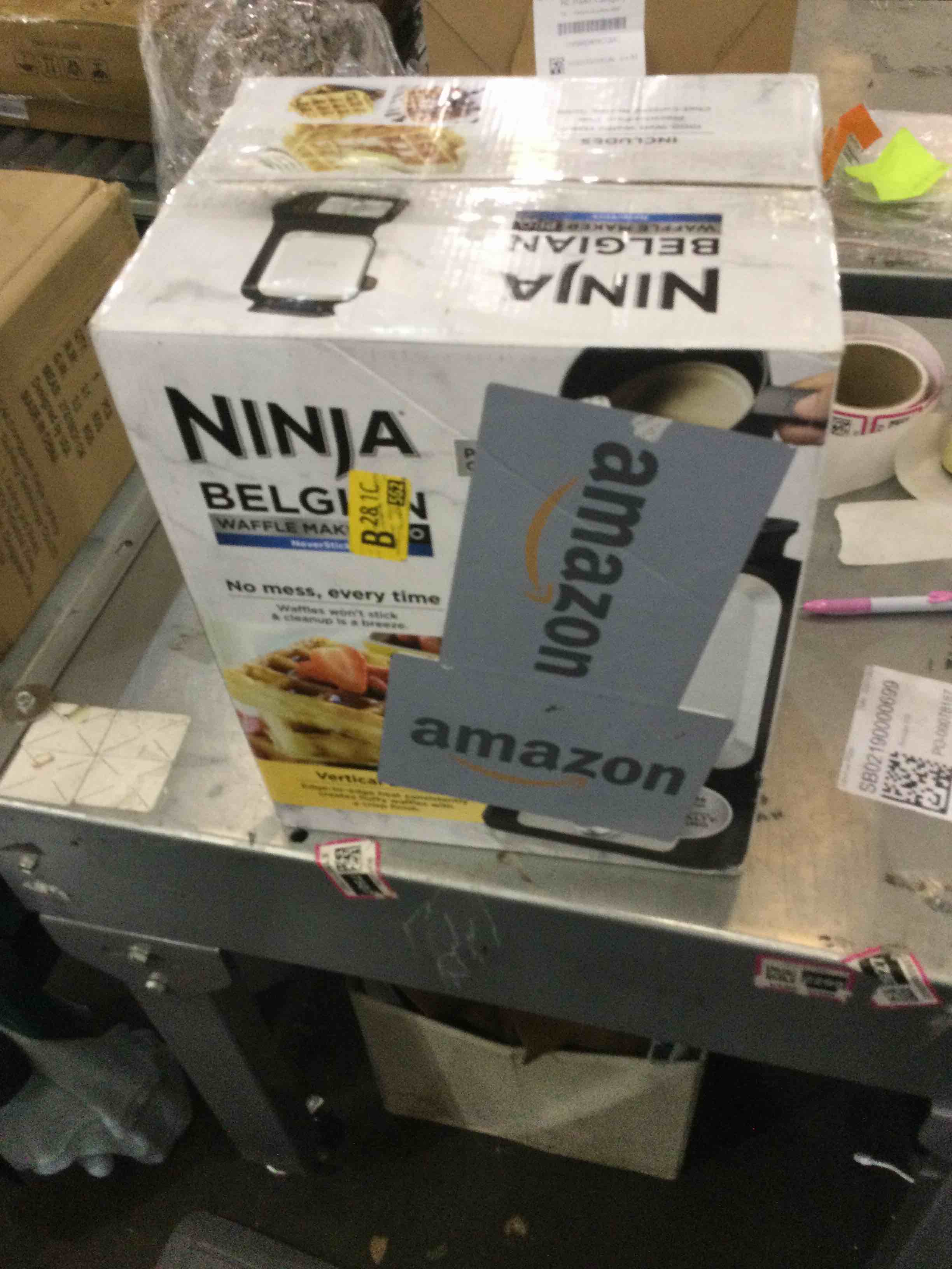 https://s3.amazonaws.com/lotting-images-prod/BargainHunt/EXS01199903_1709566557984.jpeg