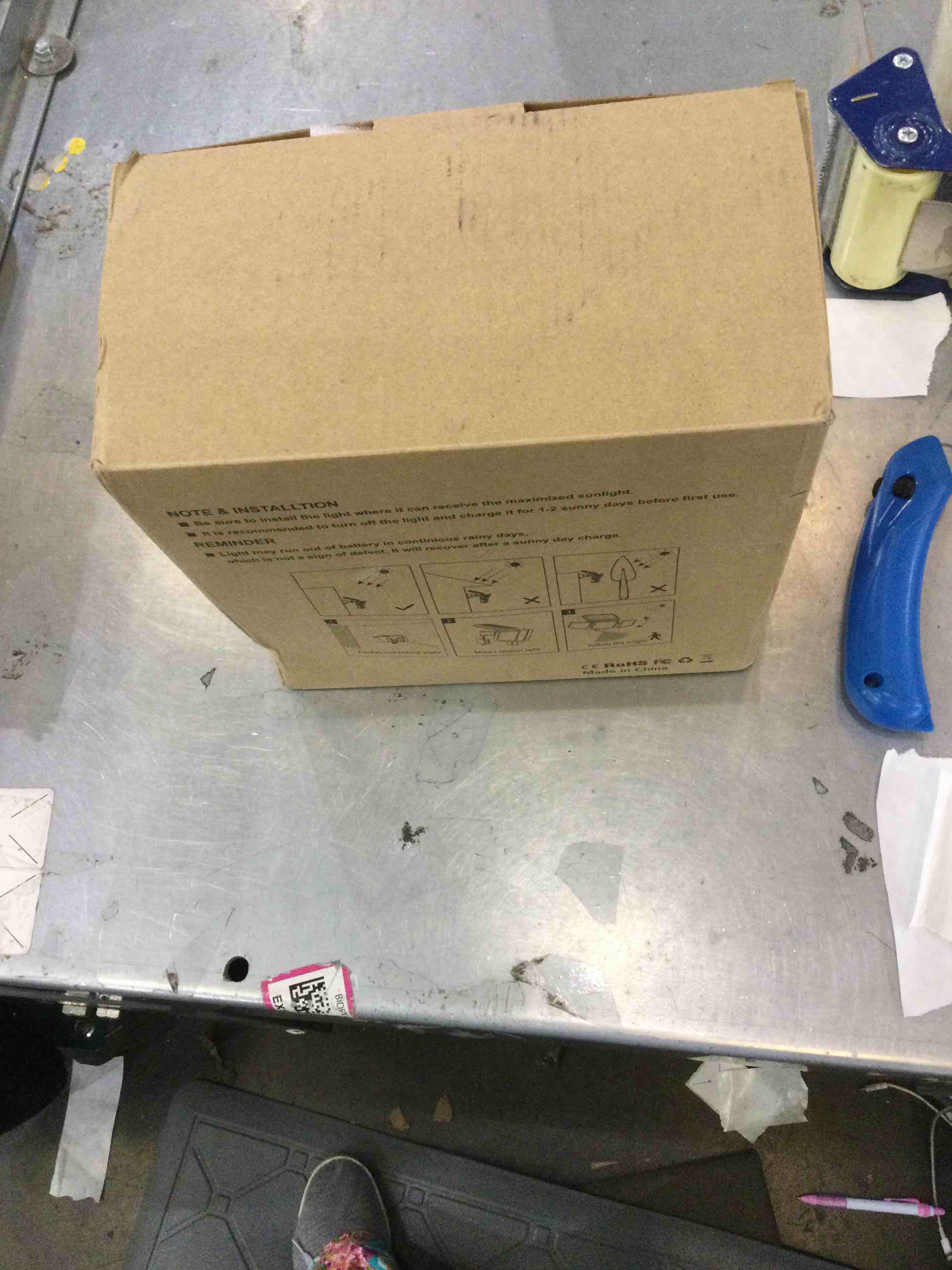 https://s3.amazonaws.com/lotting-images-prod/BargainHunt/EXS01199940_1709580223190.jpeg