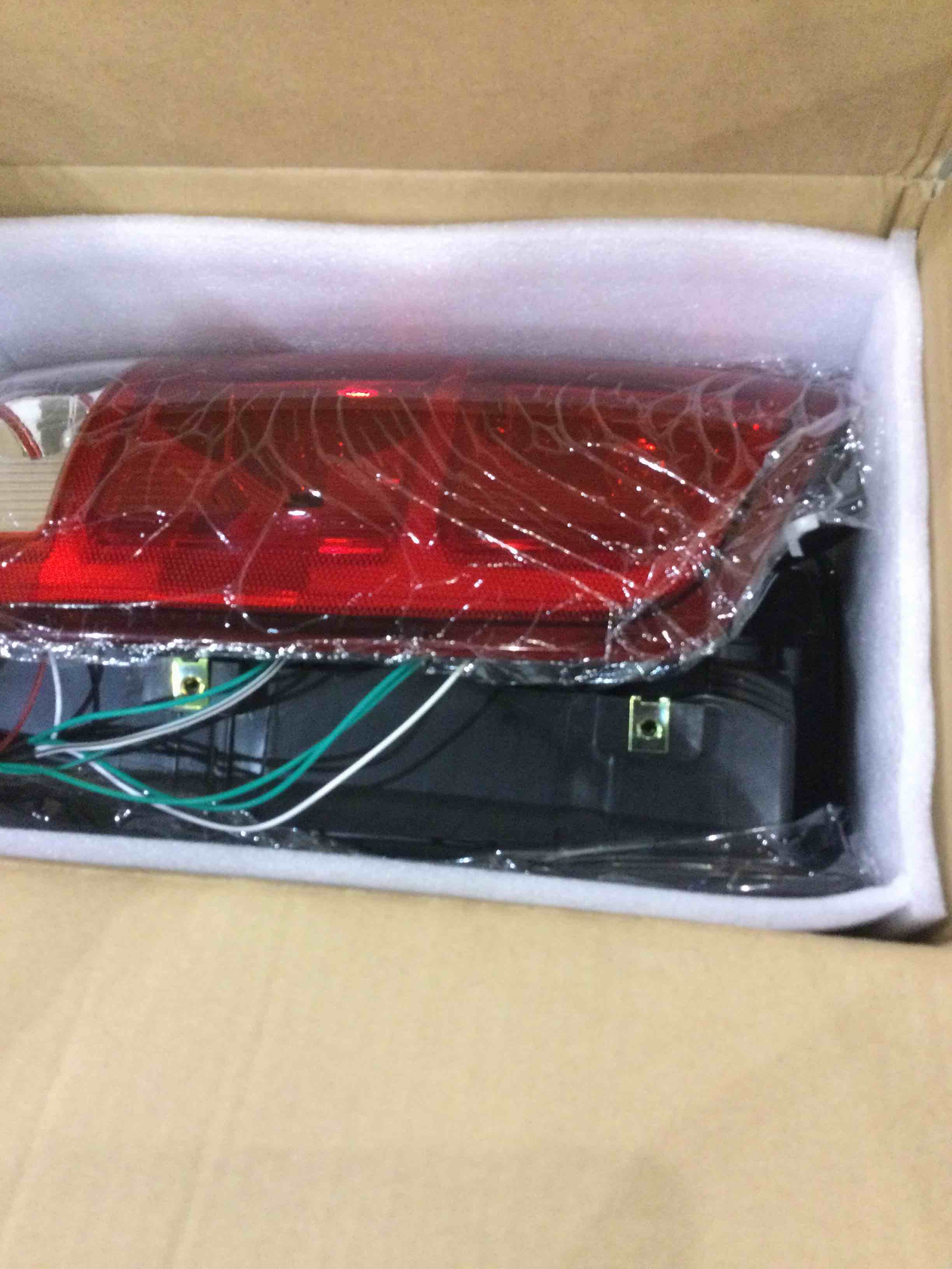 https://s3.amazonaws.com/lotting-images-prod/BargainHunt/EXS01199962_1709726983605.jpeg