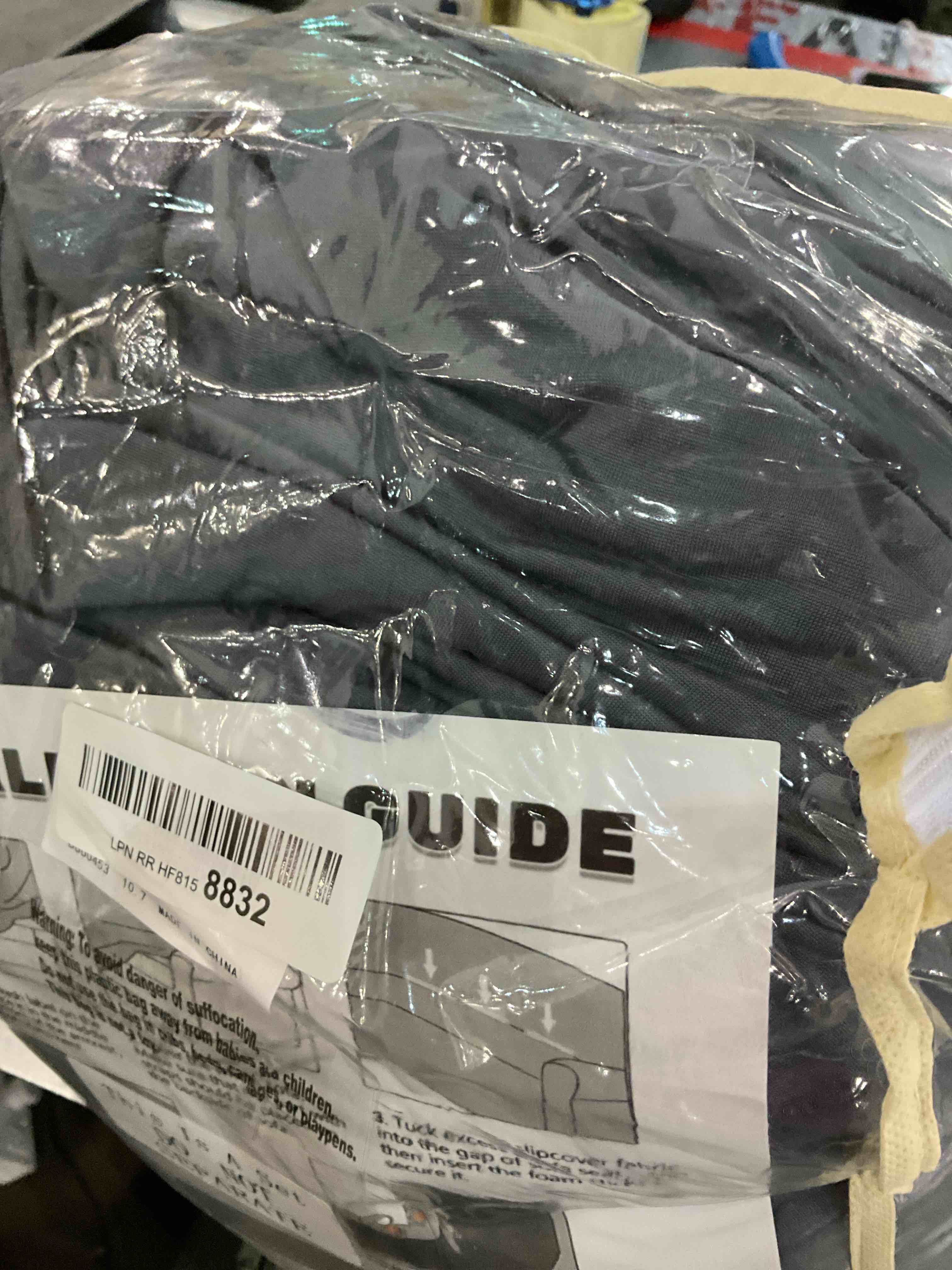 https://s3.amazonaws.com/lotting-images-prod/BargainHunt/EXS01200526_1713353765692.jpeg
