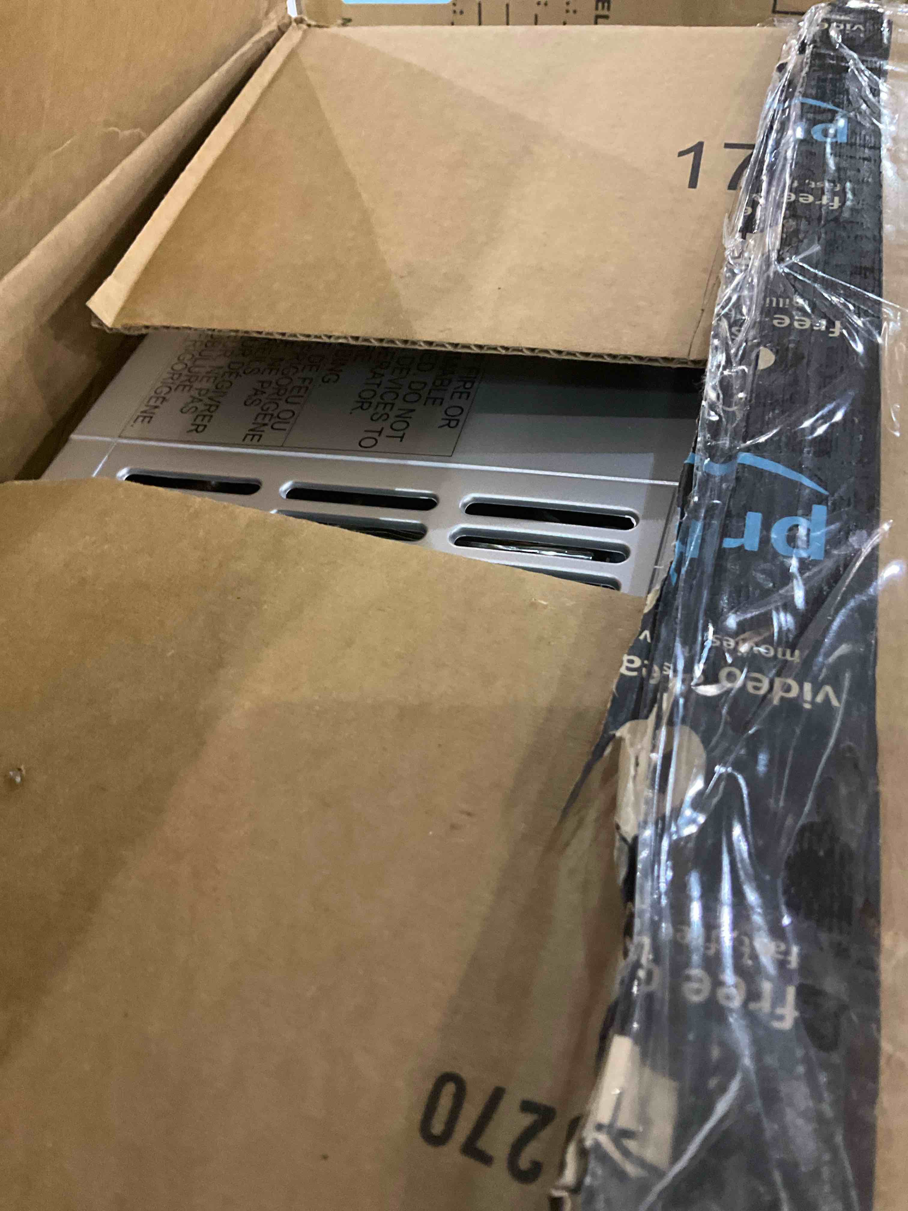 https://s3.amazonaws.com/lotting-images-prod/BargainHunt/EXS01200929_1714045675038.jpeg