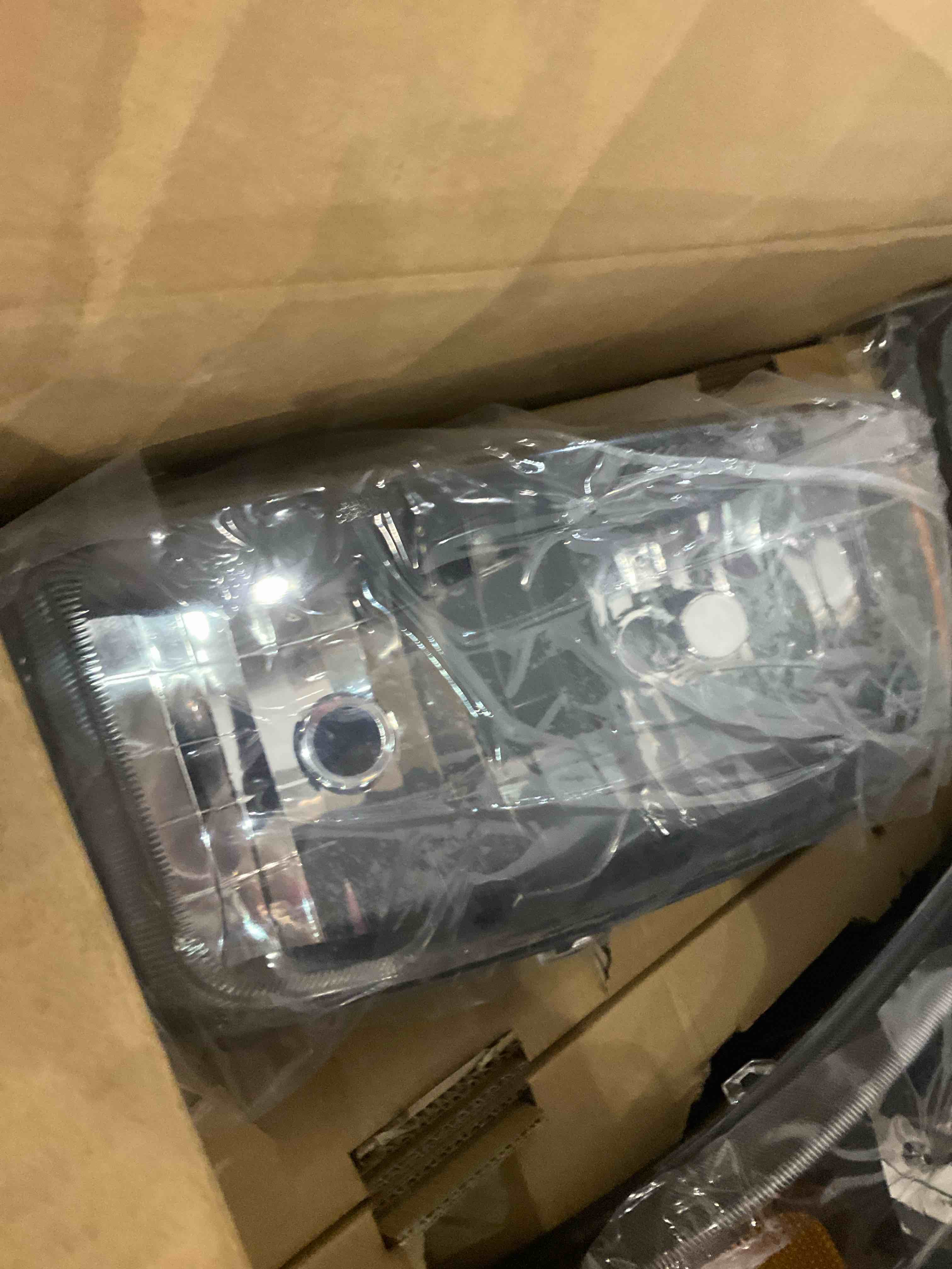 https://s3.amazonaws.com/lotting-images-prod/BargainHunt/EXS01200938_1714046611133.jpeg