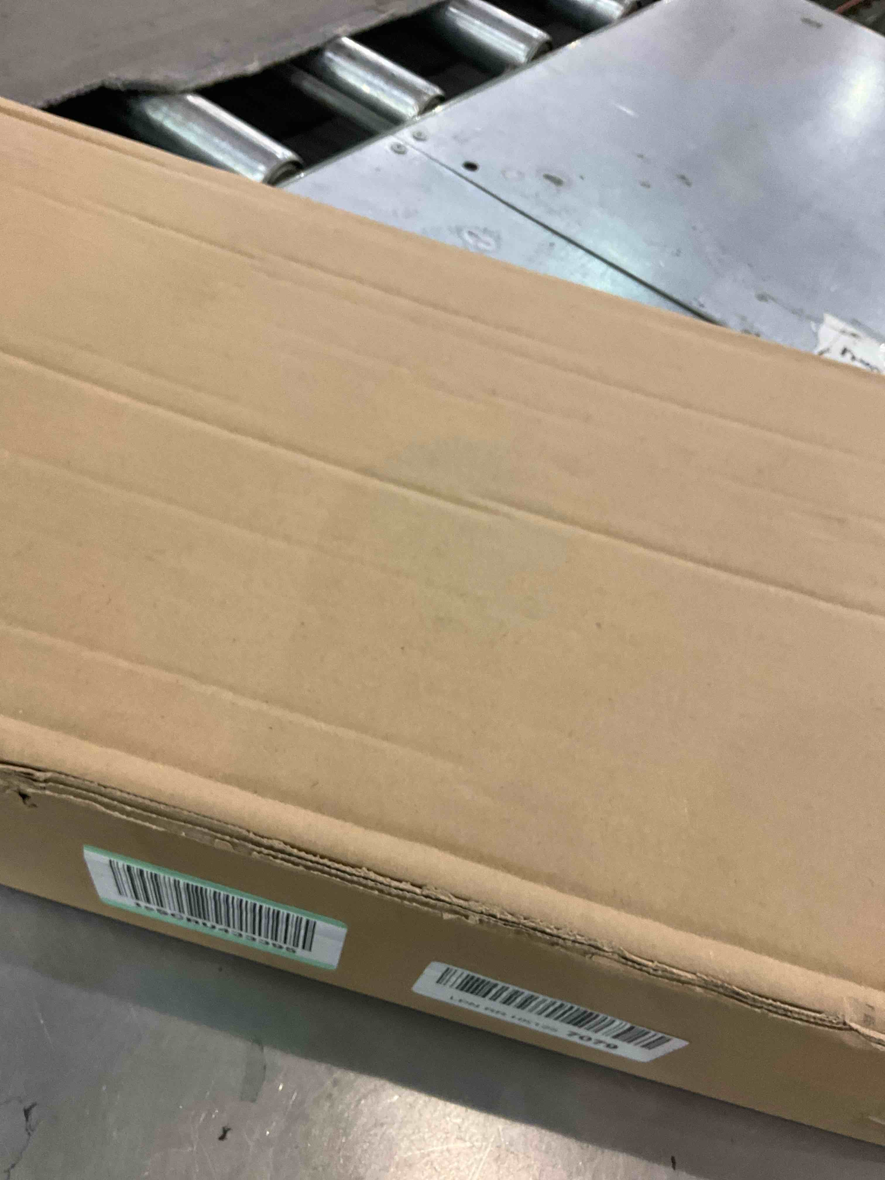 https://s3.amazonaws.com/lotting-images-prod/BargainHunt/EXS01201228_1713182577917.jpeg