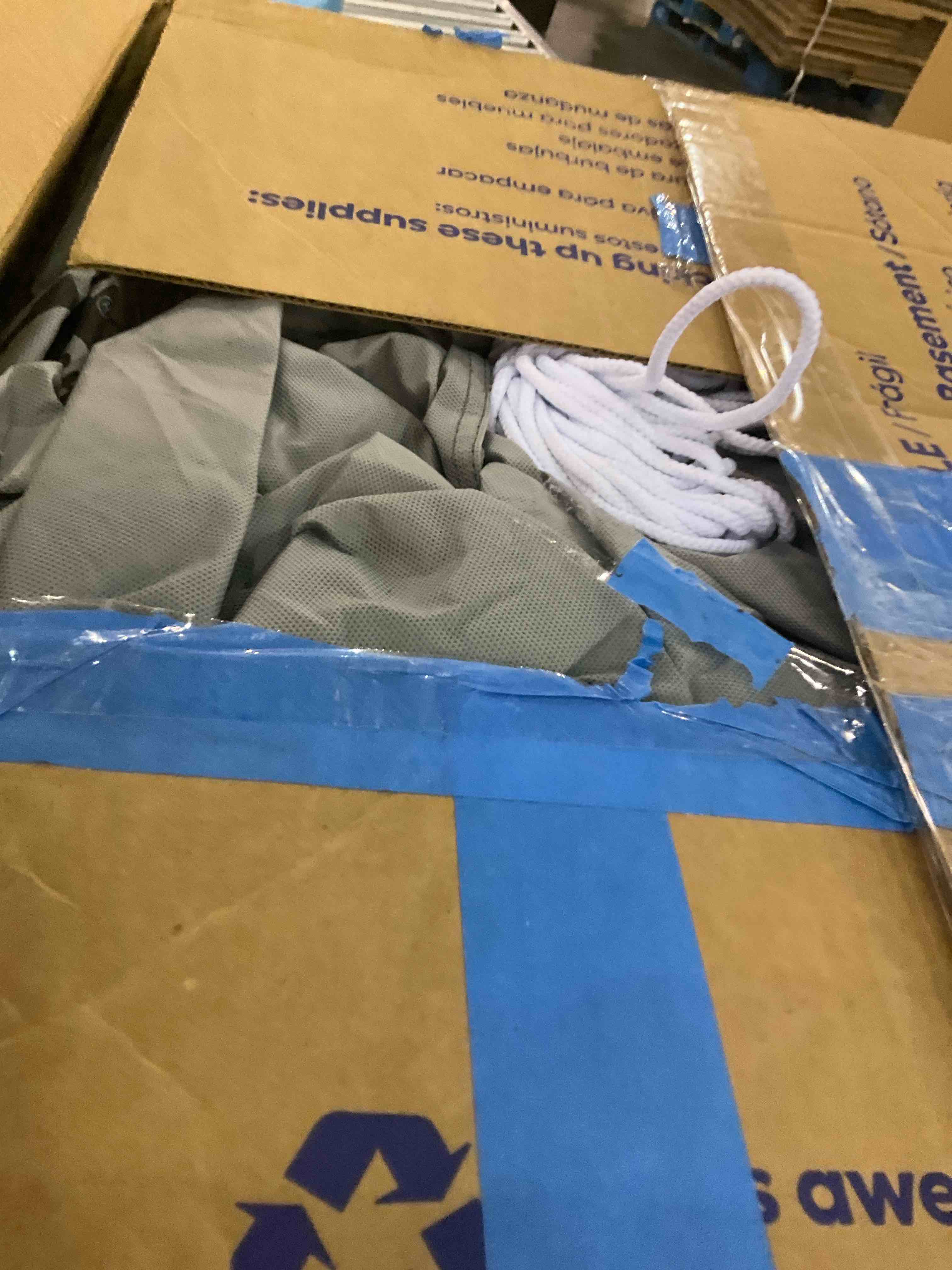 https://s3.amazonaws.com/lotting-images-prod/BargainHunt/EXS01201548_1714390661985.jpeg