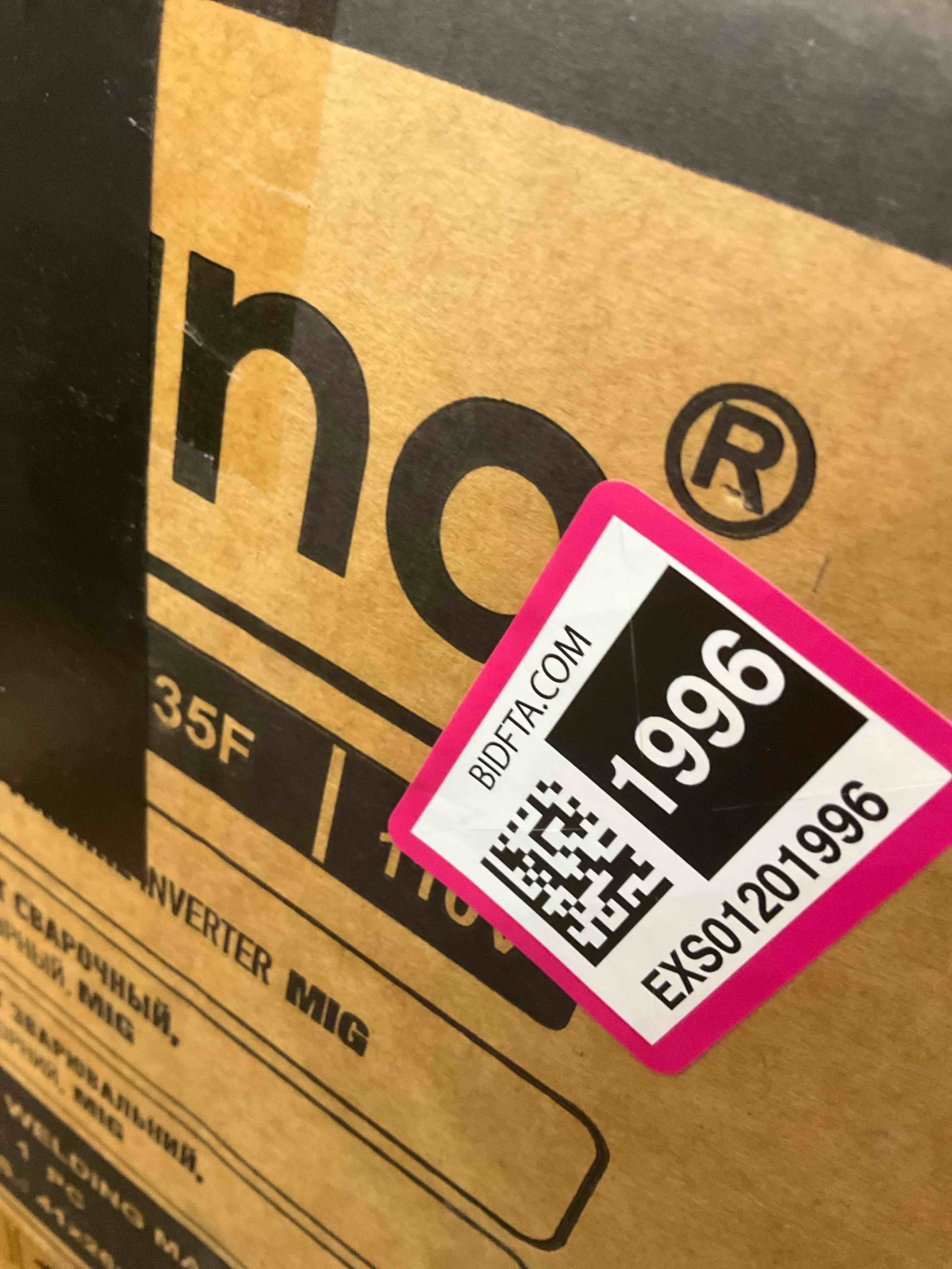 https://s3.amazonaws.com/lotting-images-prod/BargainHunt/EXS01201996_1715195186148.jpeg