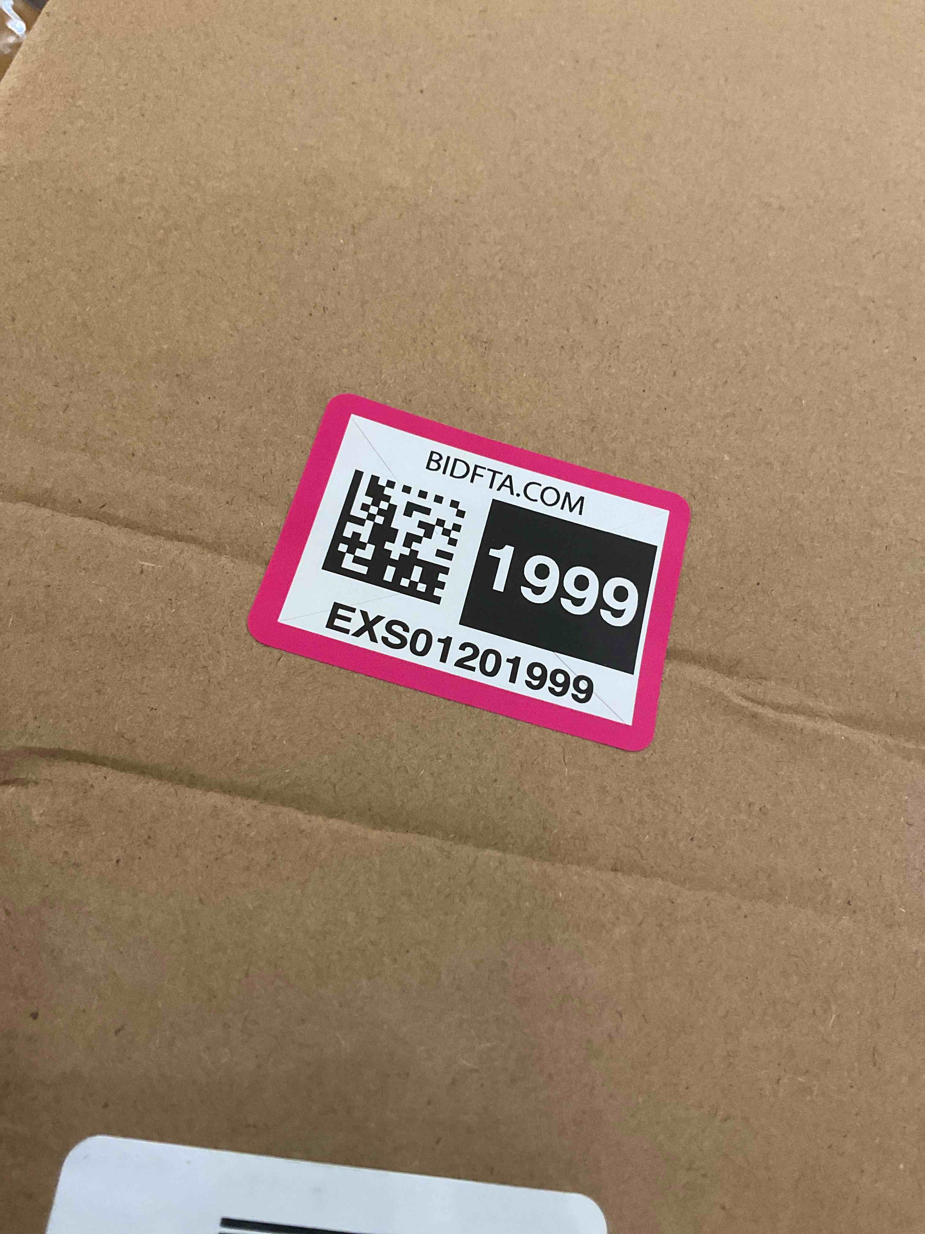 https://s3.amazonaws.com/lotting-images-prod/BargainHunt/EXS01201999_1715195060589.jpeg