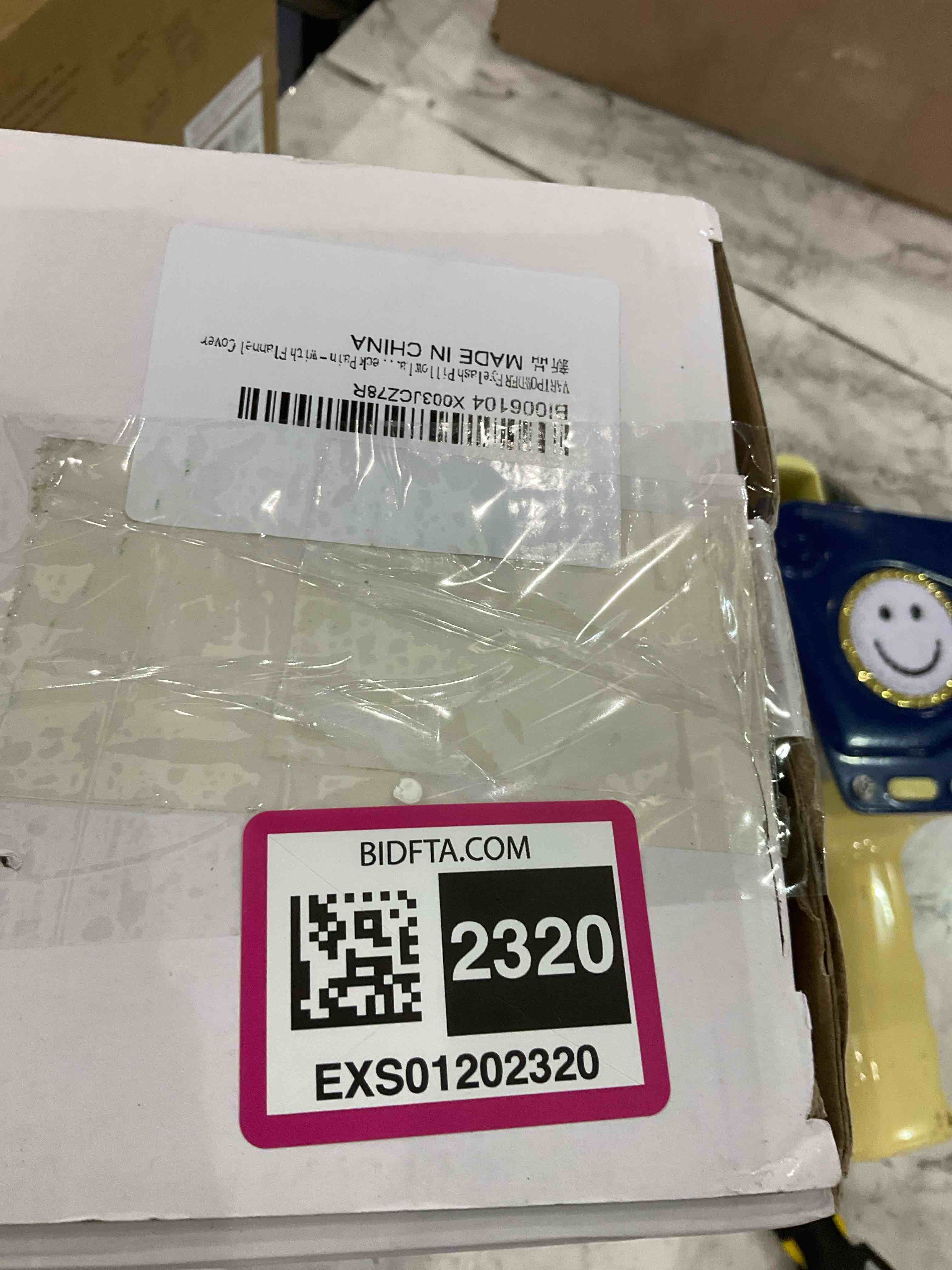 https://s3.amazonaws.com/lotting-images-prod/BargainHunt/EXS01202320_1712837729558.jpeg