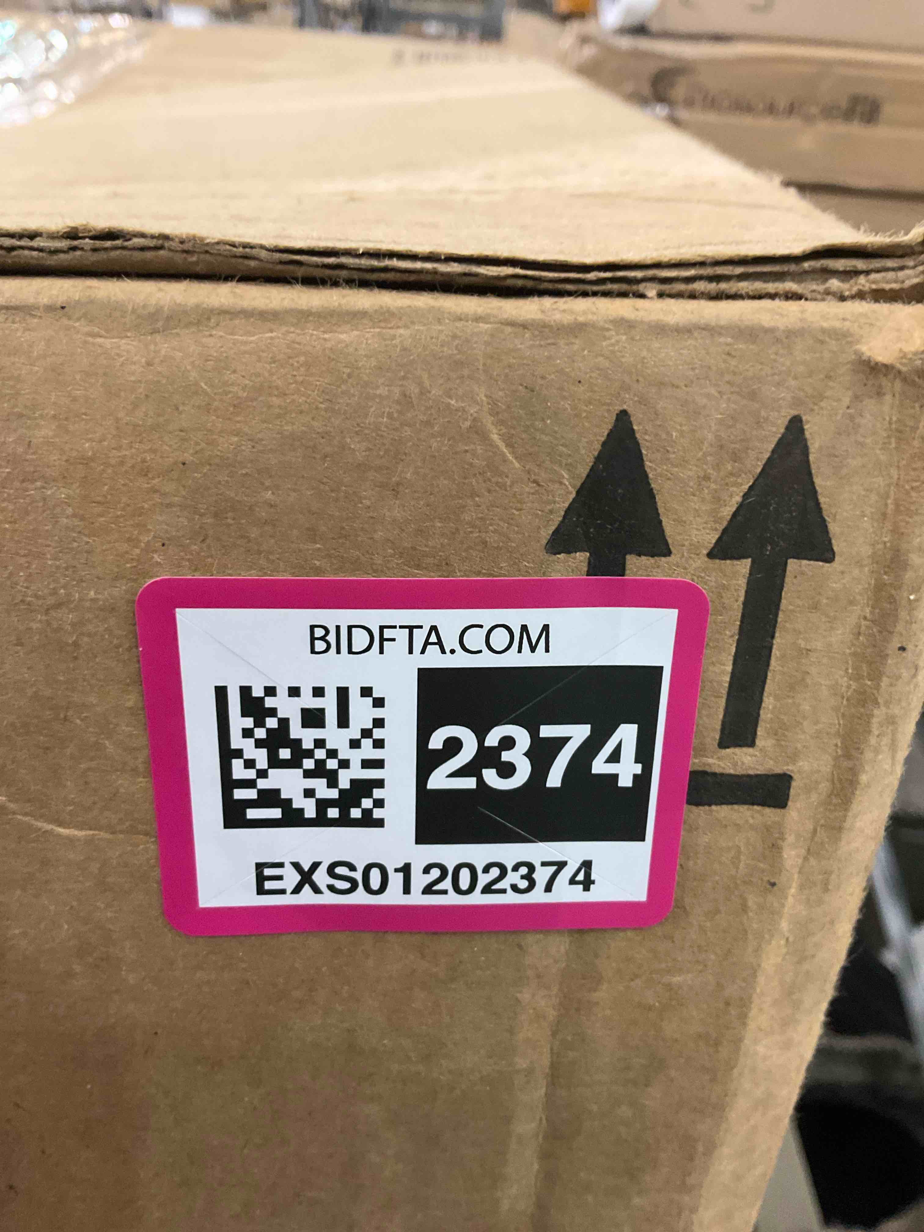 https://s3.amazonaws.com/lotting-images-prod/BargainHunt/EXS01202374_1712849223521.jpeg