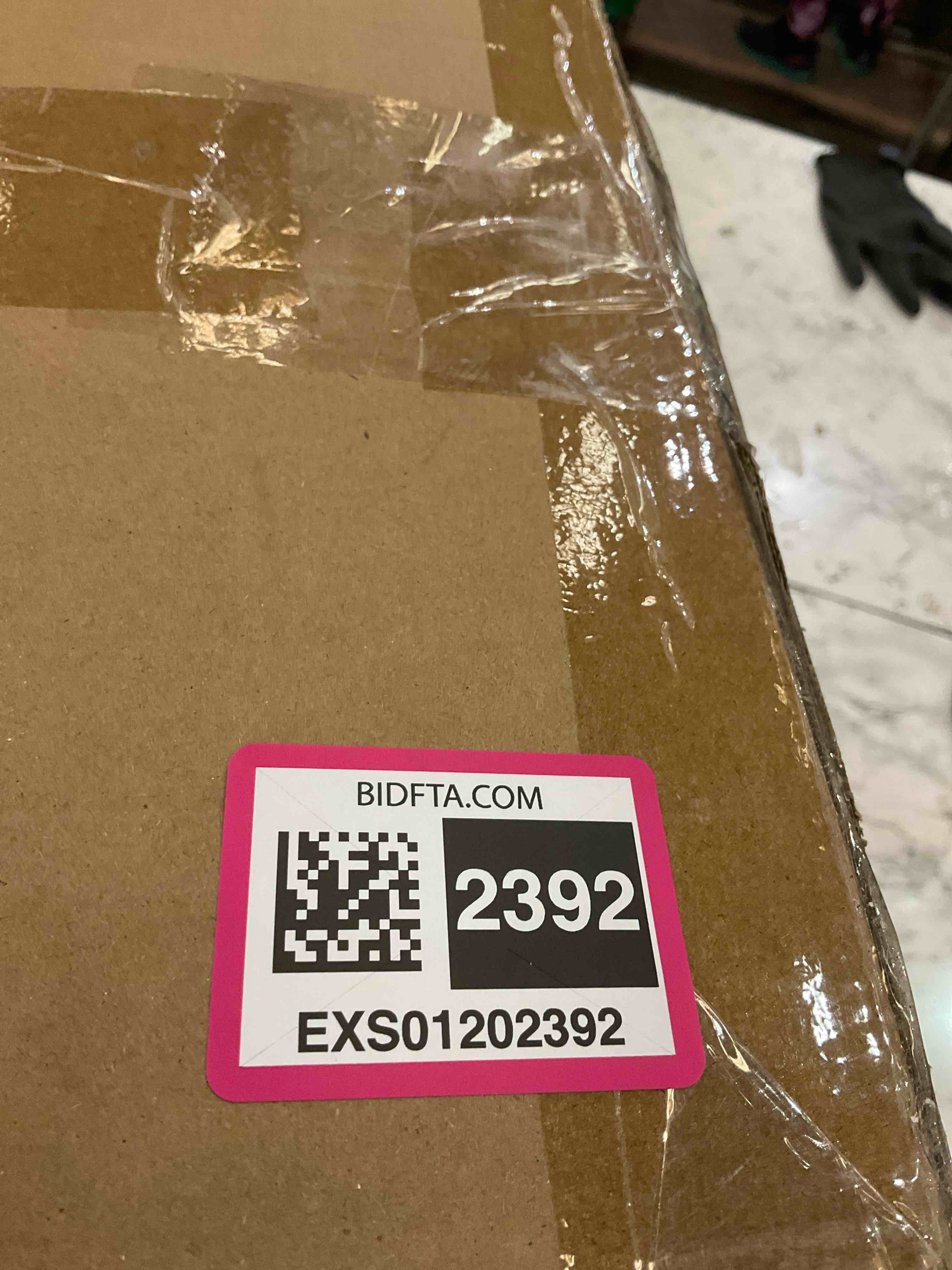 https://s3.amazonaws.com/lotting-images-prod/BargainHunt/EXS01202392_1712855664899.jpeg