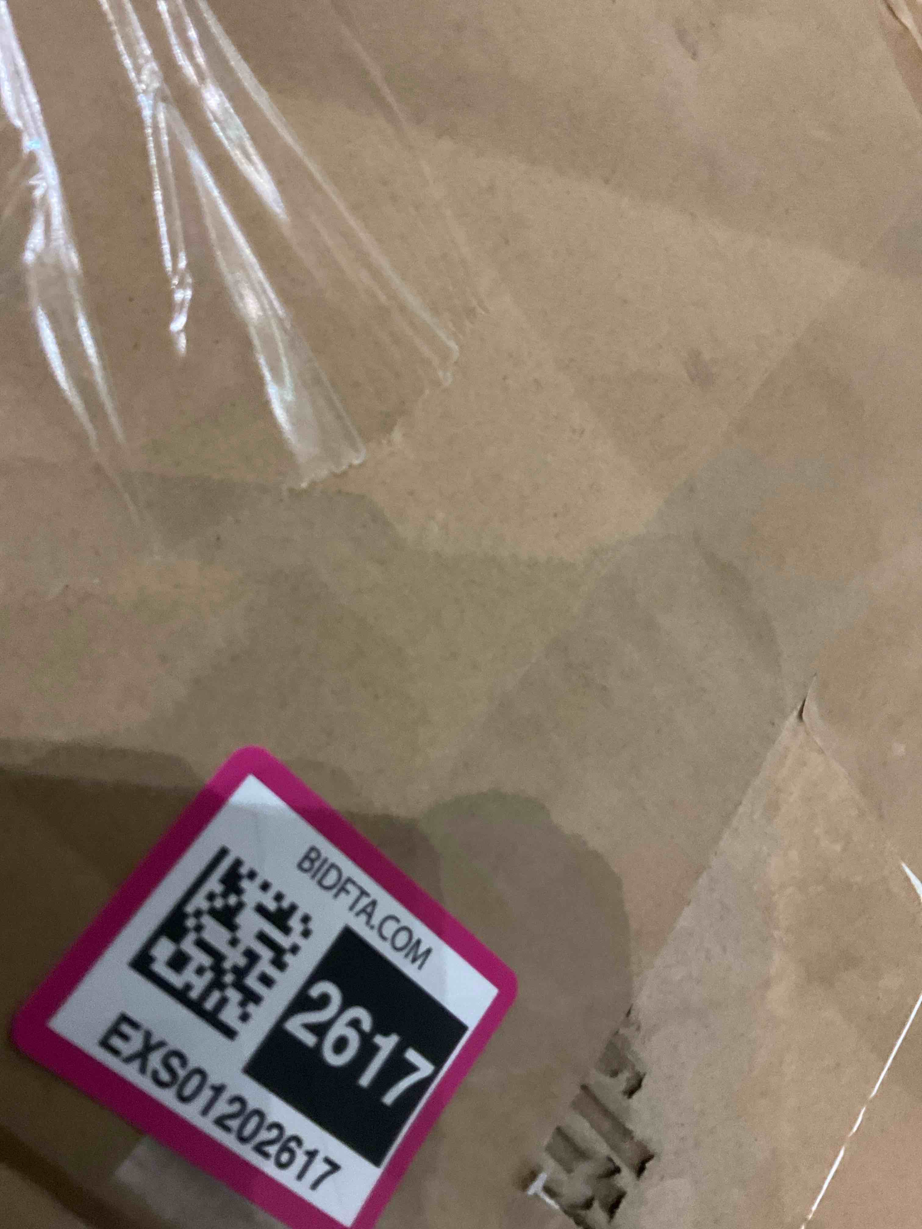 https://s3.amazonaws.com/lotting-images-prod/BargainHunt/EXS01202617_1712845253241.jpeg