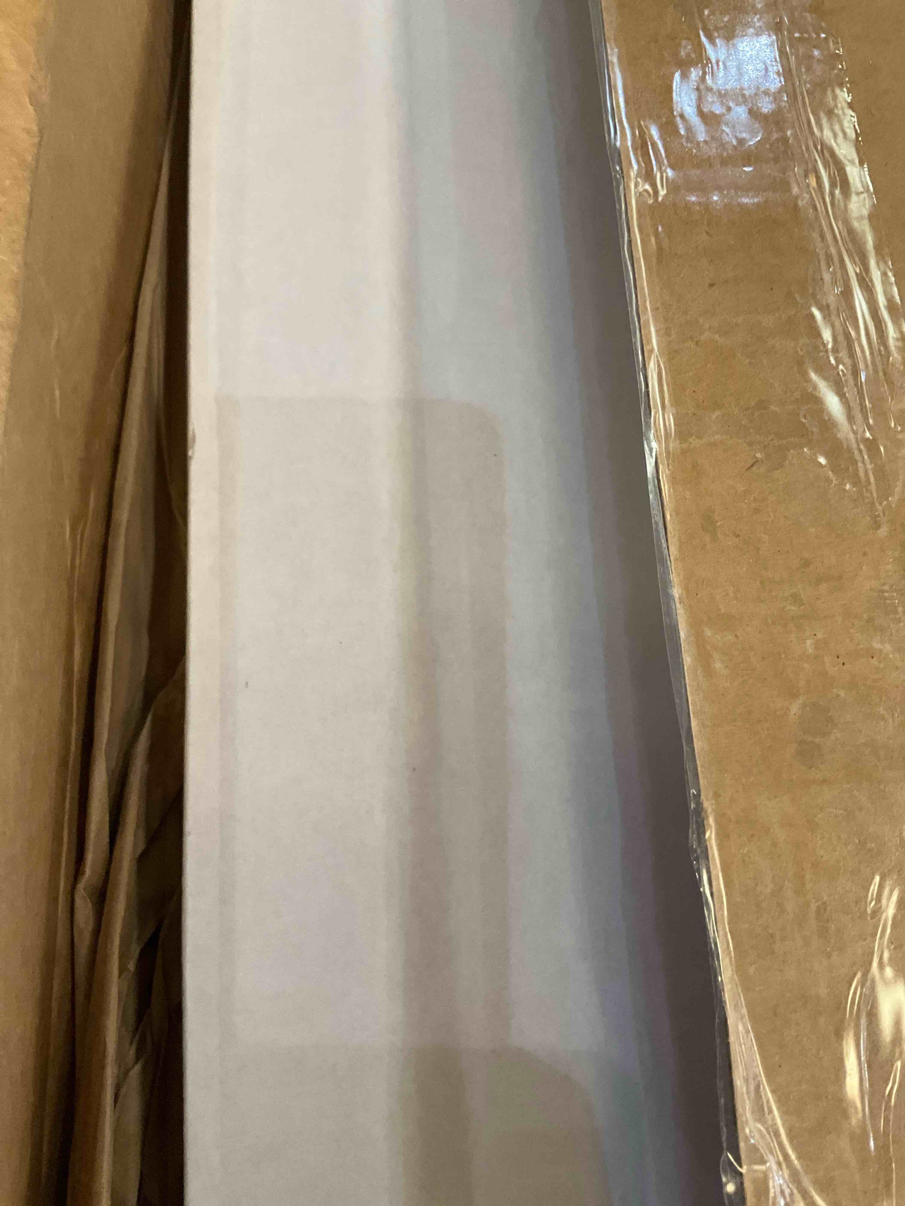 https://s3.amazonaws.com/lotting-images-prod/BargainHunt/EXS01202795_1712941329450.jpeg