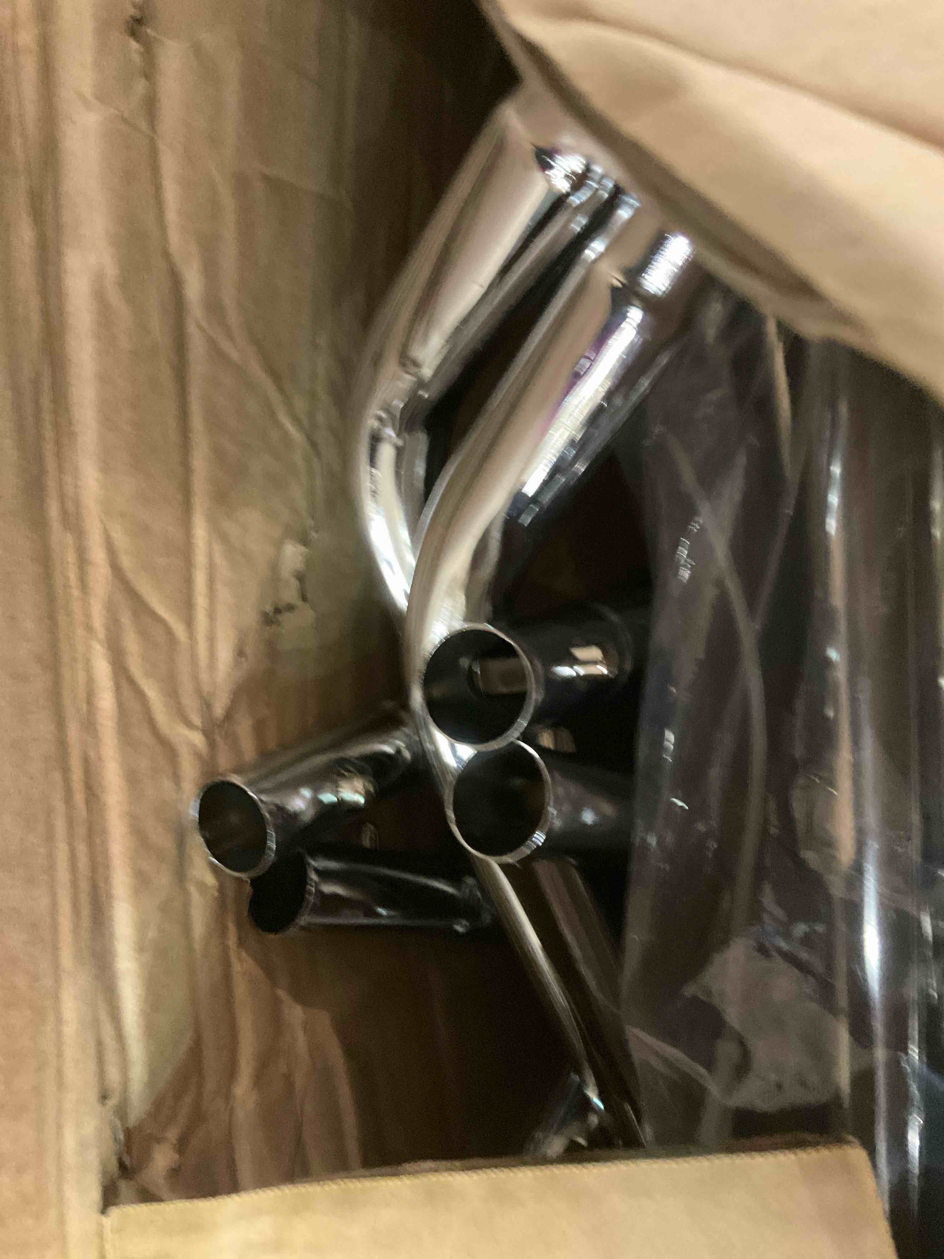 https://s3.amazonaws.com/lotting-images-prod/BargainHunt/EXS01202946_1713281451490.jpeg
