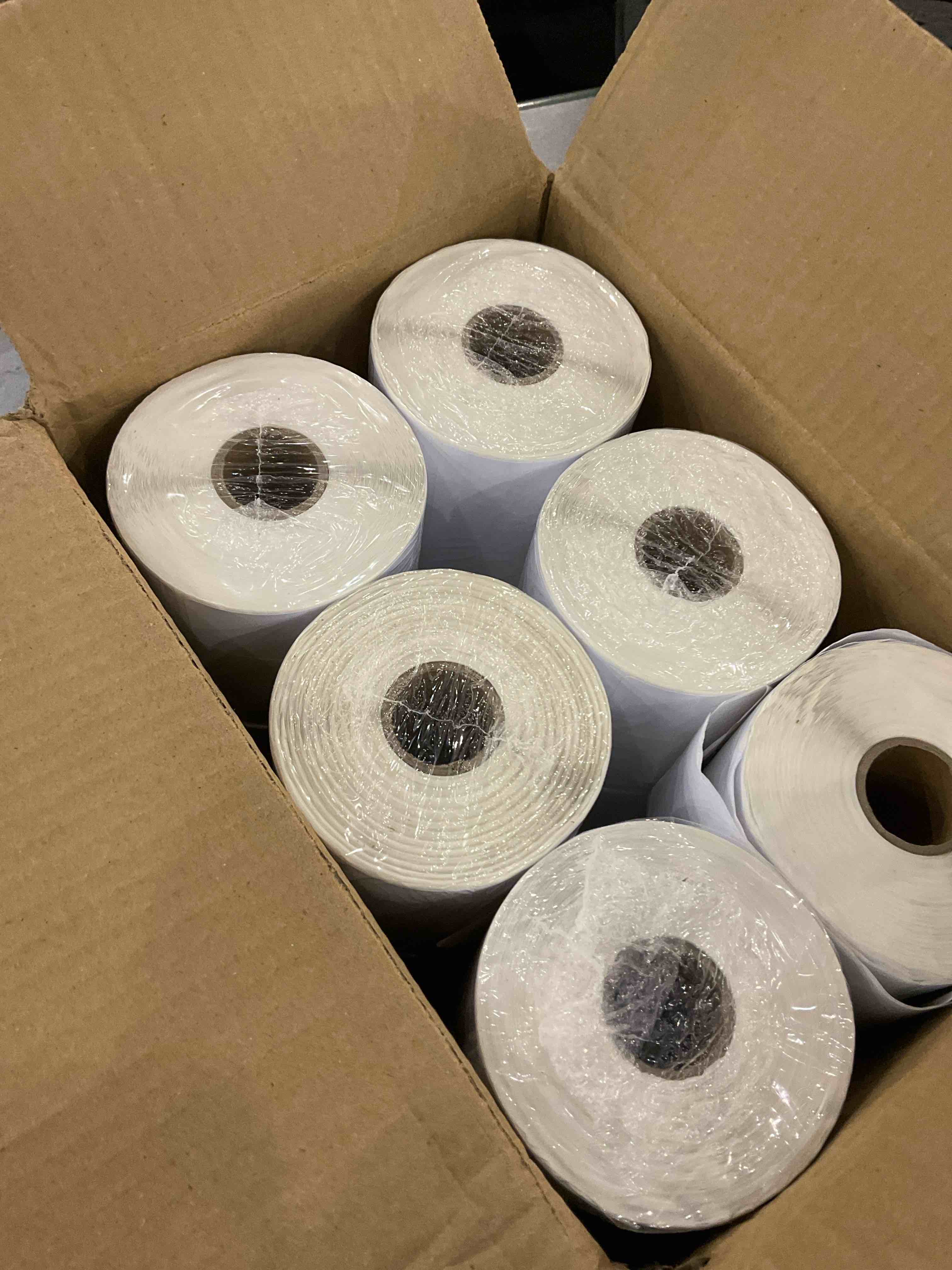 https://s3.amazonaws.com/lotting-images-prod/BargainHunt/EXS01203109_1713180458365.jpeg