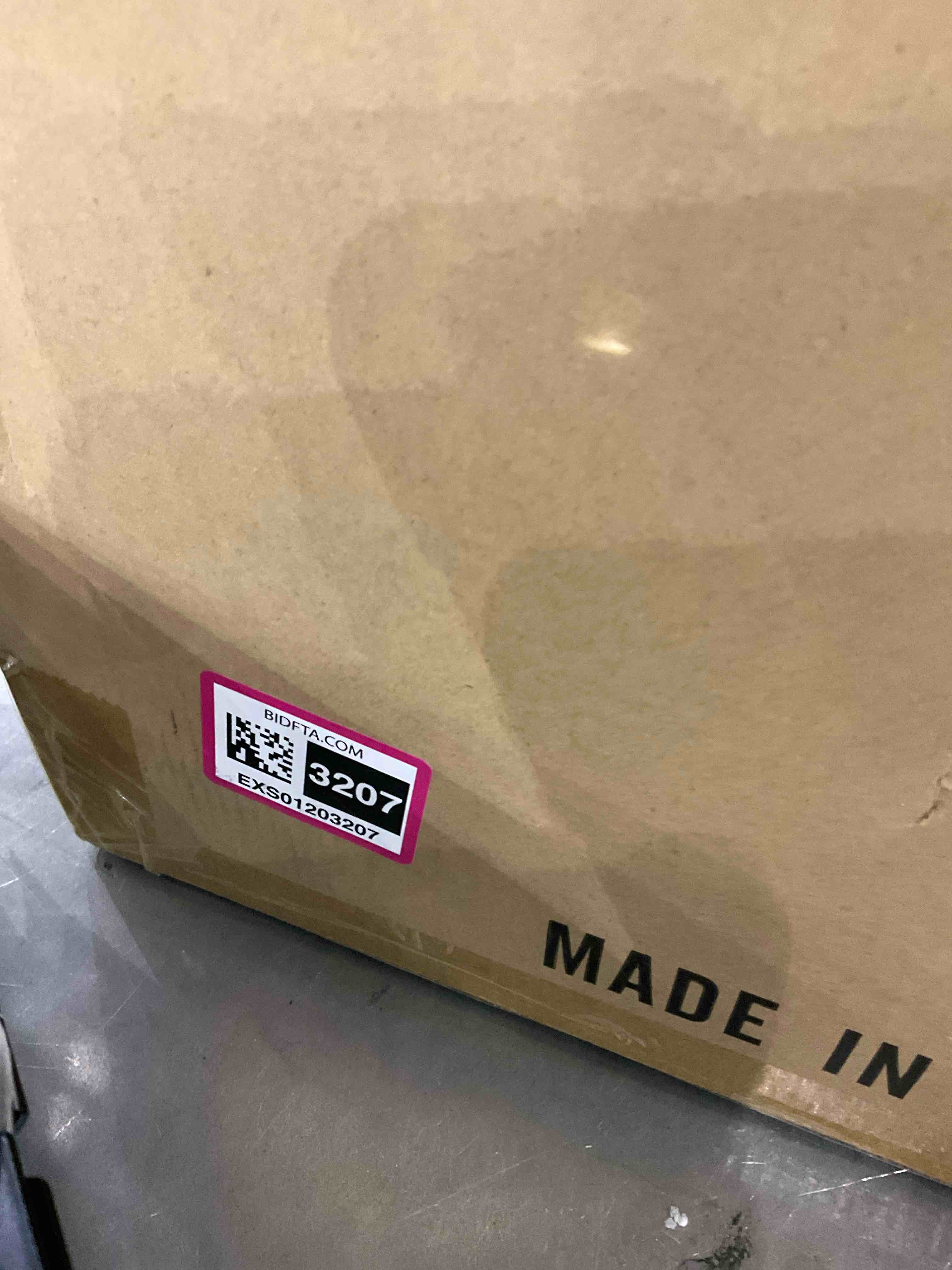 https://s3.amazonaws.com/lotting-images-prod/BargainHunt/EXS01203207_1713352582095.jpeg