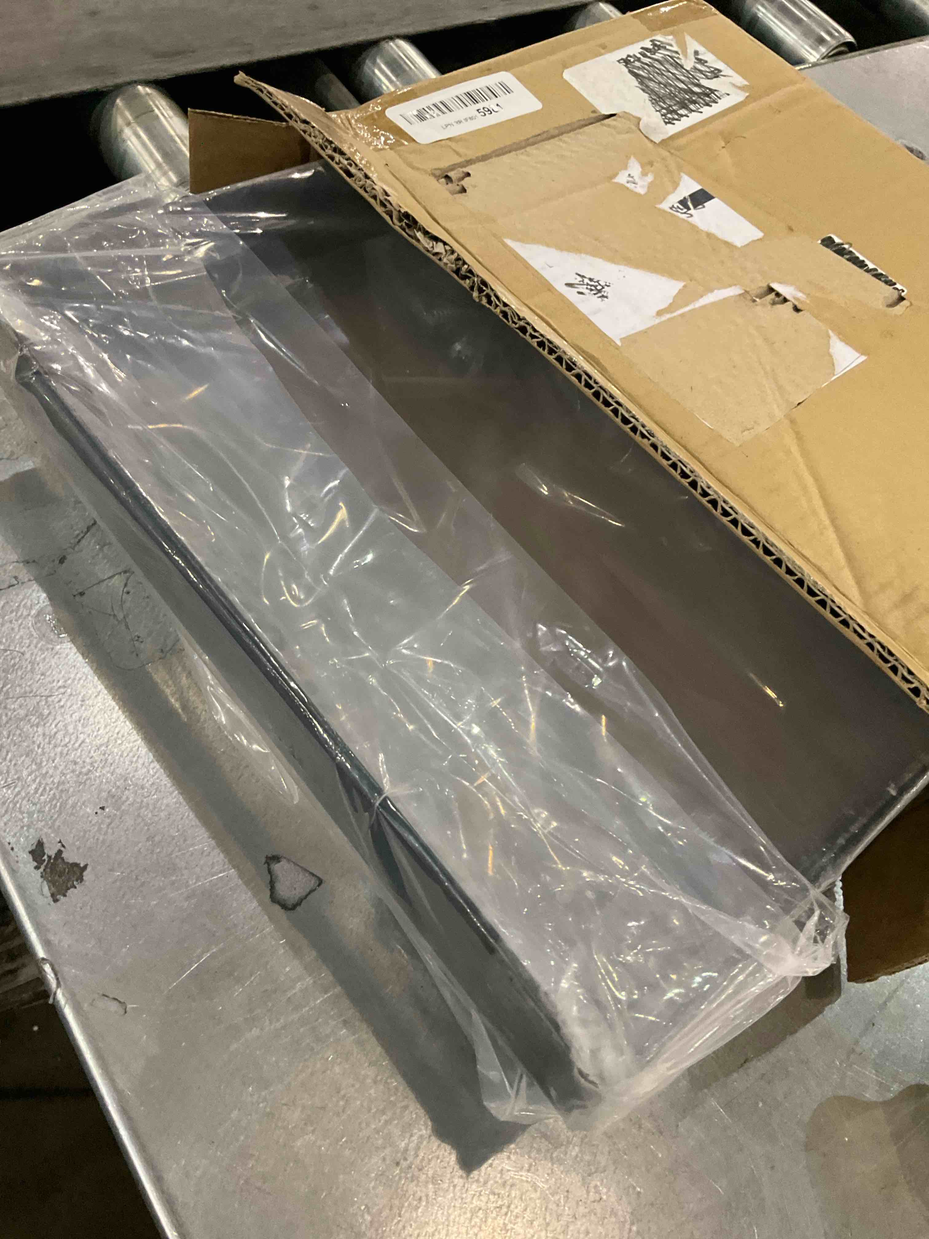https://s3.amazonaws.com/lotting-images-prod/BargainHunt/EXS01203294_1713361179264.jpeg