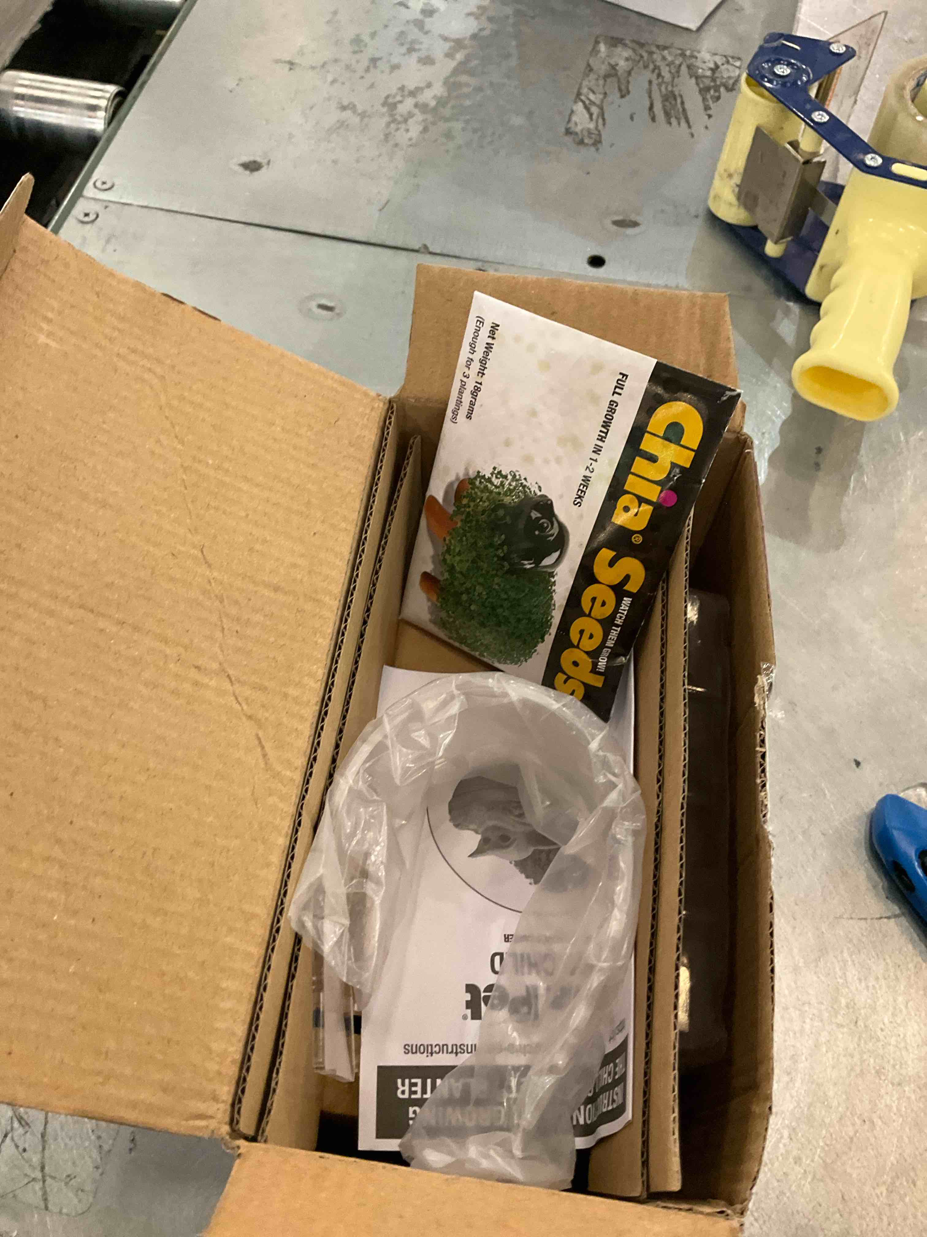 https://s3.amazonaws.com/lotting-images-prod/BargainHunt/EXS01203342_1713374913772.jpeg