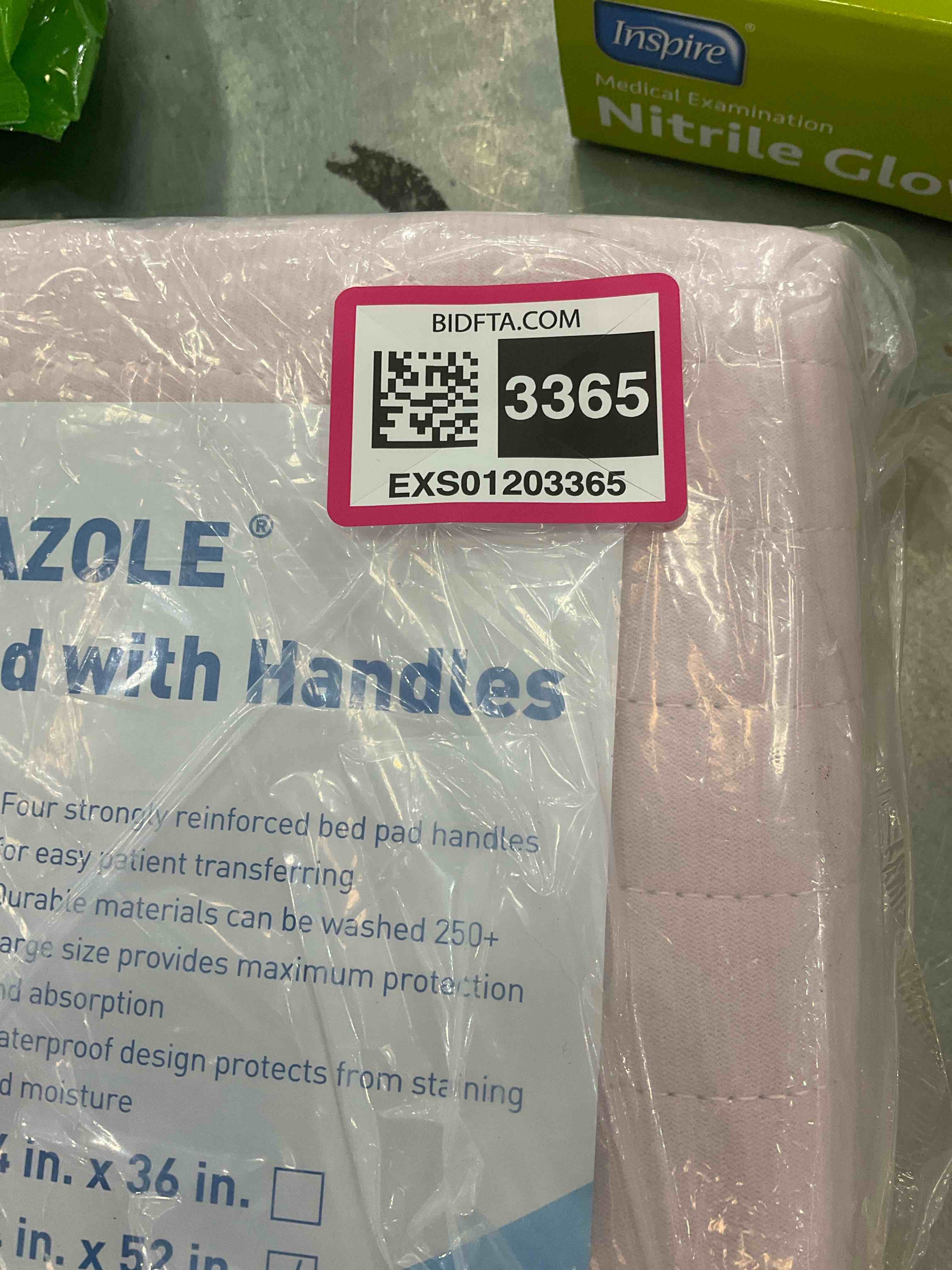 https://s3.amazonaws.com/lotting-images-prod/BargainHunt/EXS01203365_1714415800344.jpeg