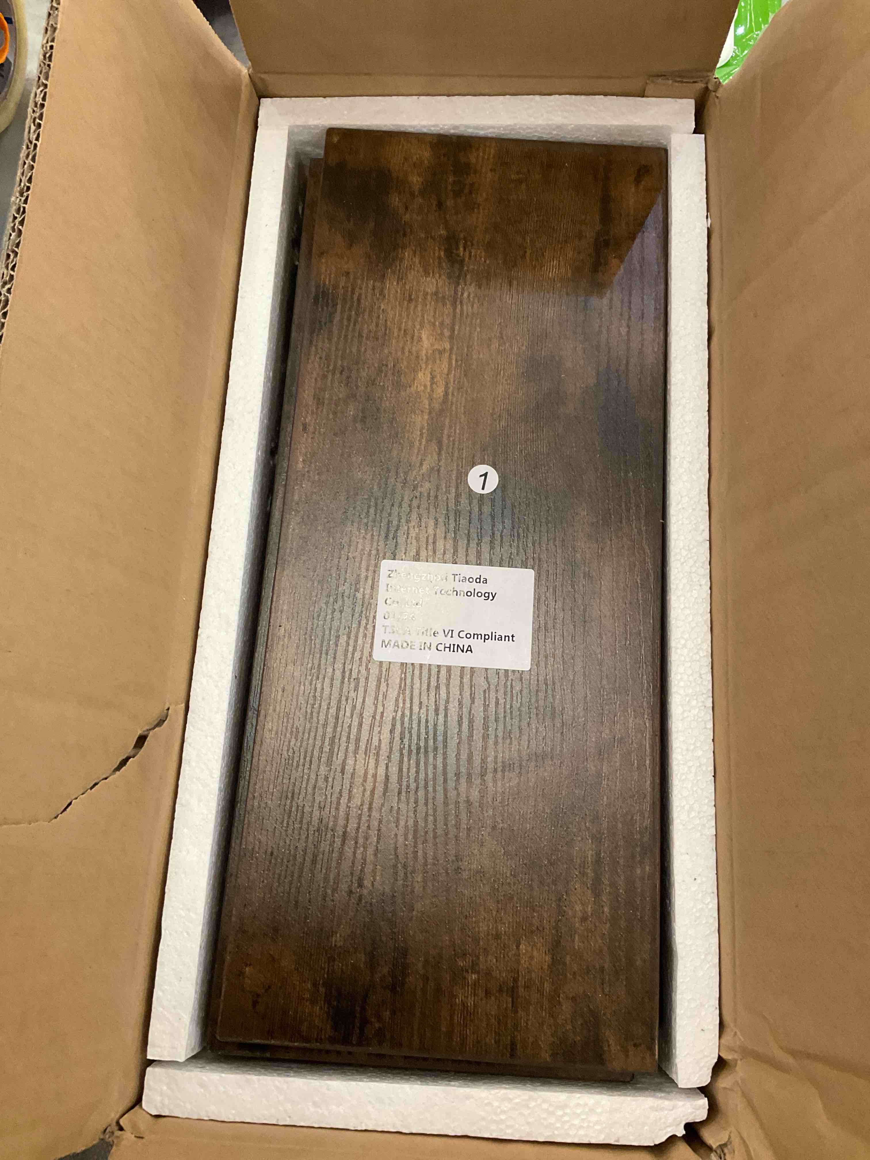https://s3.amazonaws.com/lotting-images-prod/BargainHunt/EXS01203367_1714416001172.jpeg