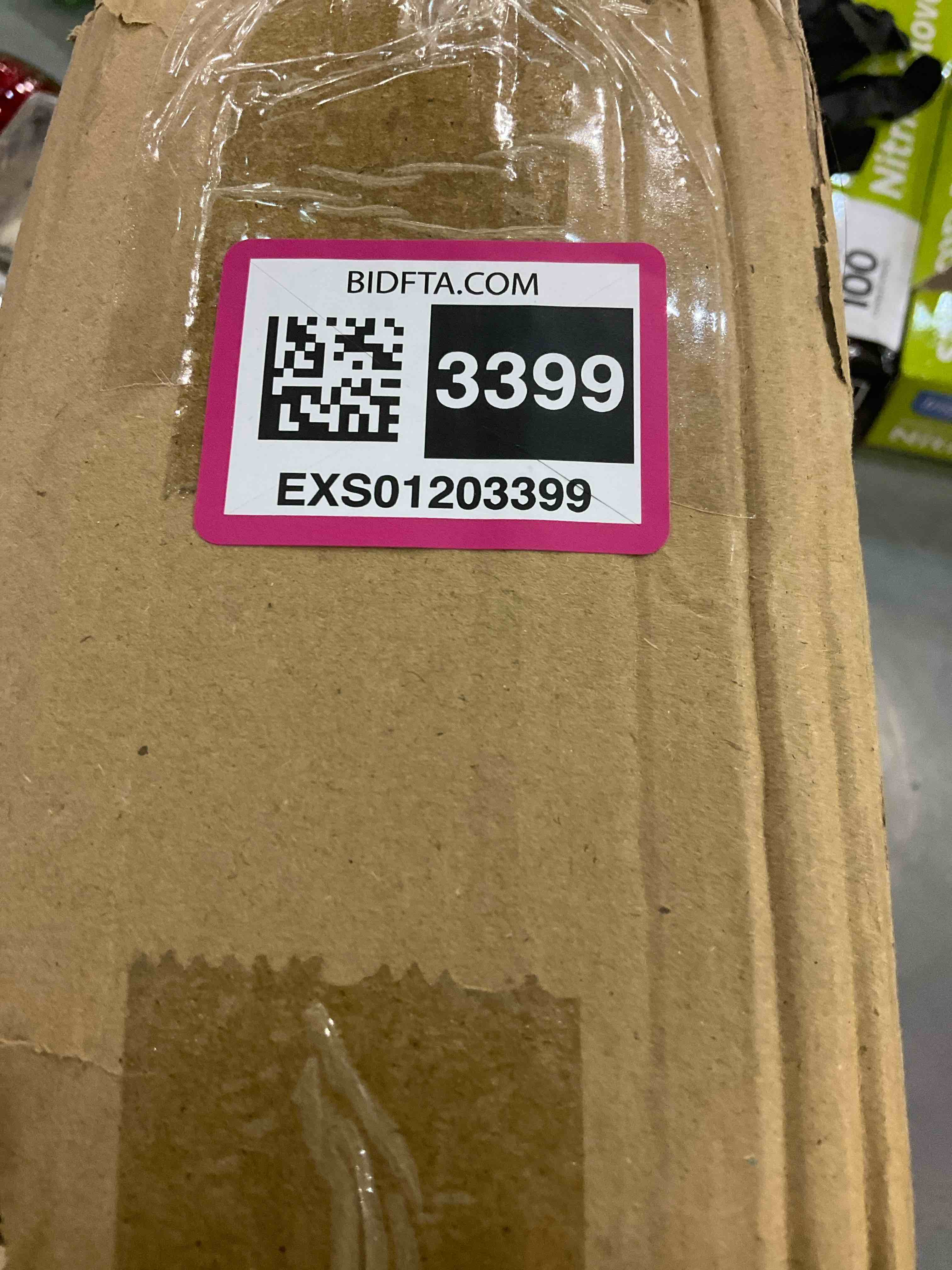 https://s3.amazonaws.com/lotting-images-prod/BargainHunt/EXS01203399_1714476897518.jpeg