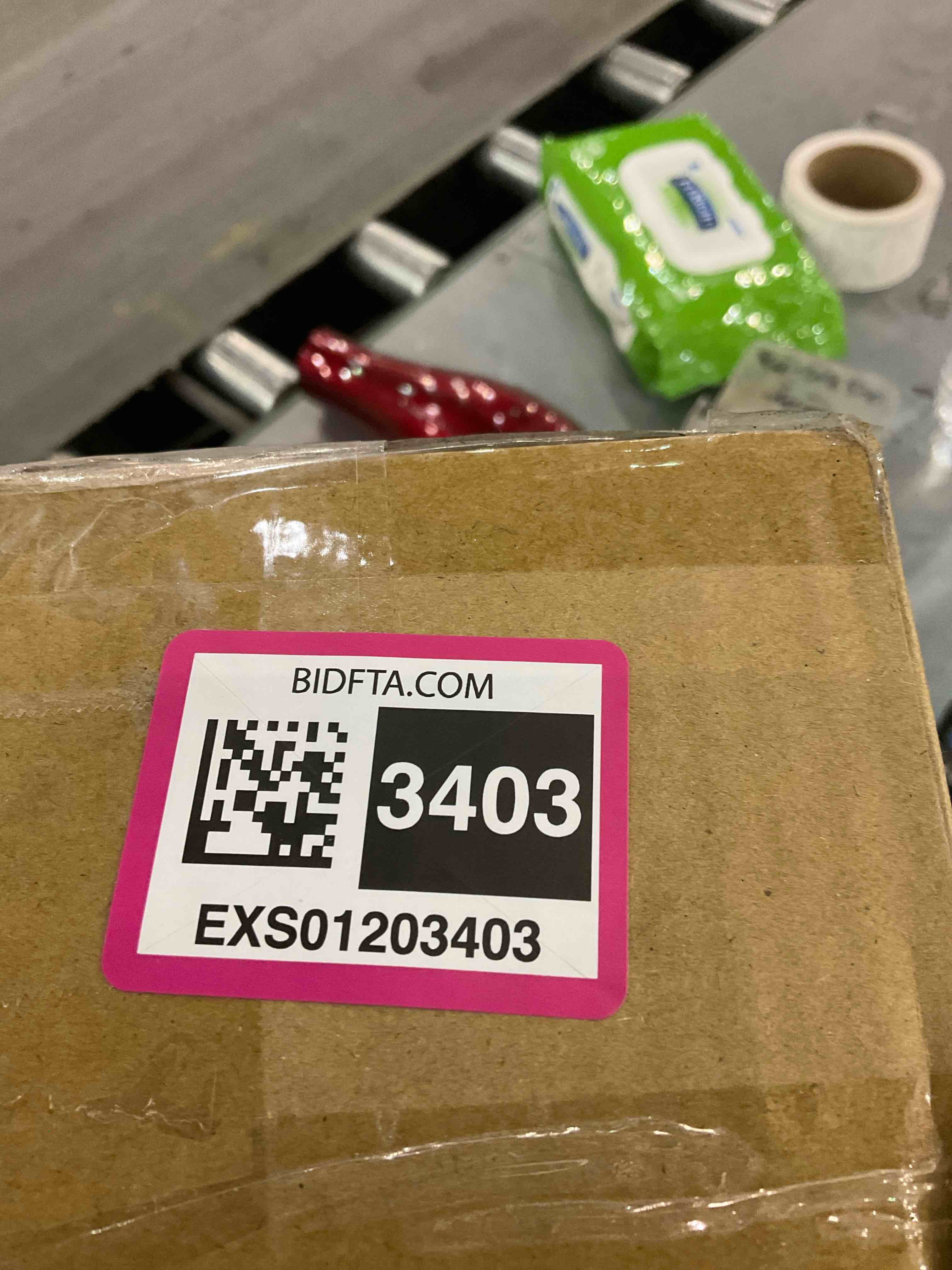 https://s3.amazonaws.com/lotting-images-prod/BargainHunt/EXS01203403_1714477254541.jpeg