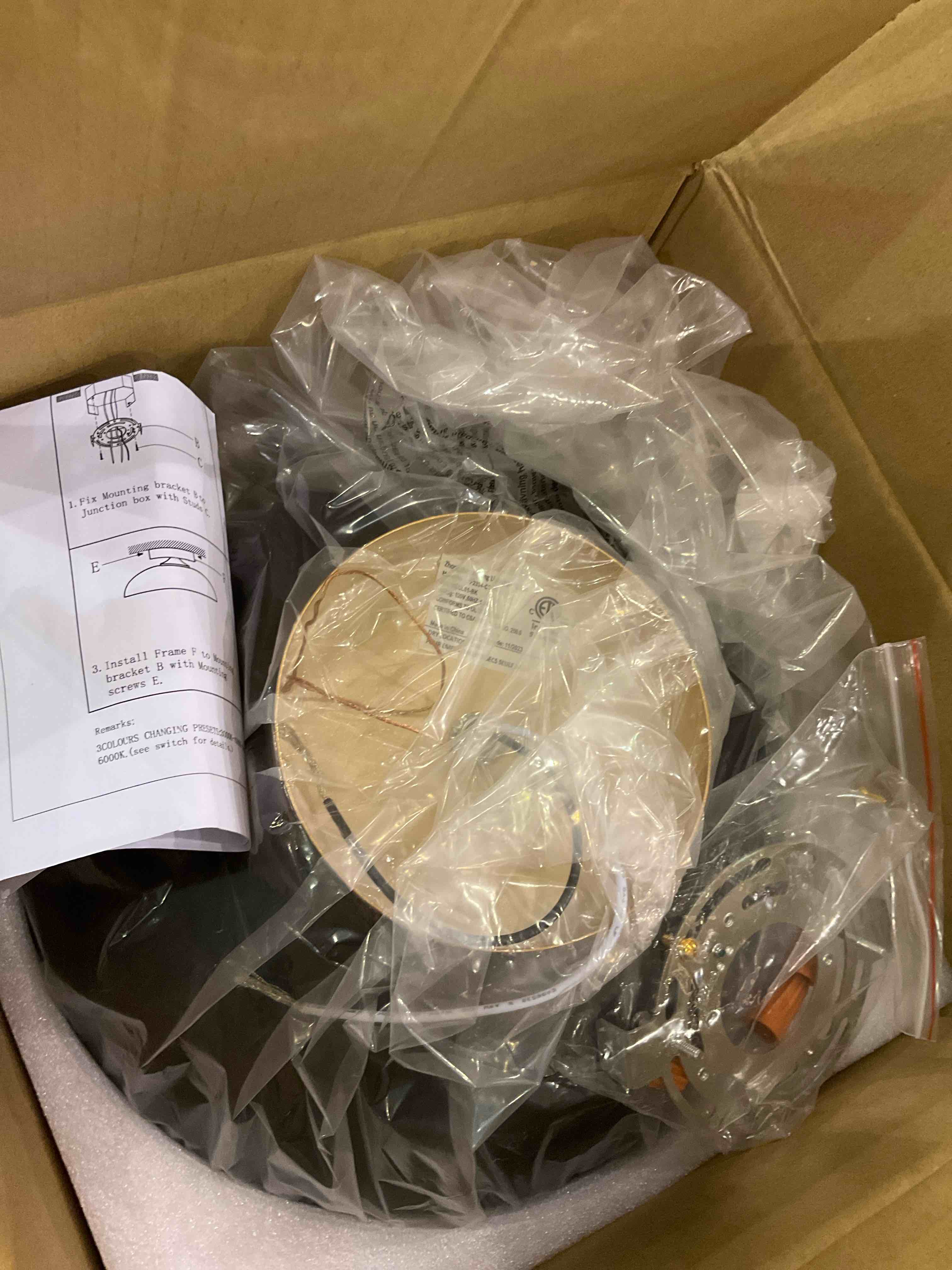 https://s3.amazonaws.com/lotting-images-prod/BargainHunt/EXS01203580_1712753394604.jpeg