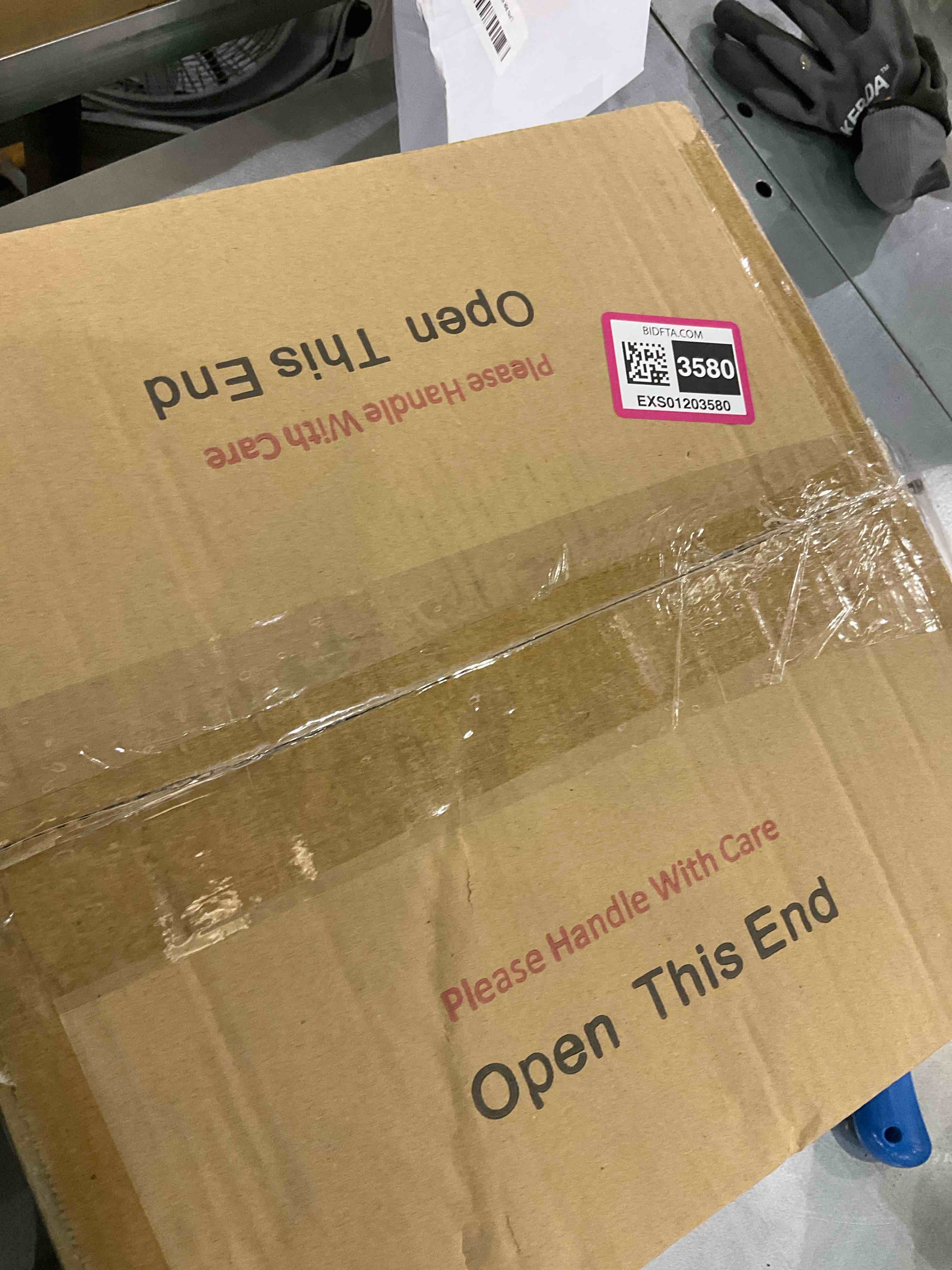 https://s3.amazonaws.com/lotting-images-prod/BargainHunt/EXS01203580_1712753416356.jpeg