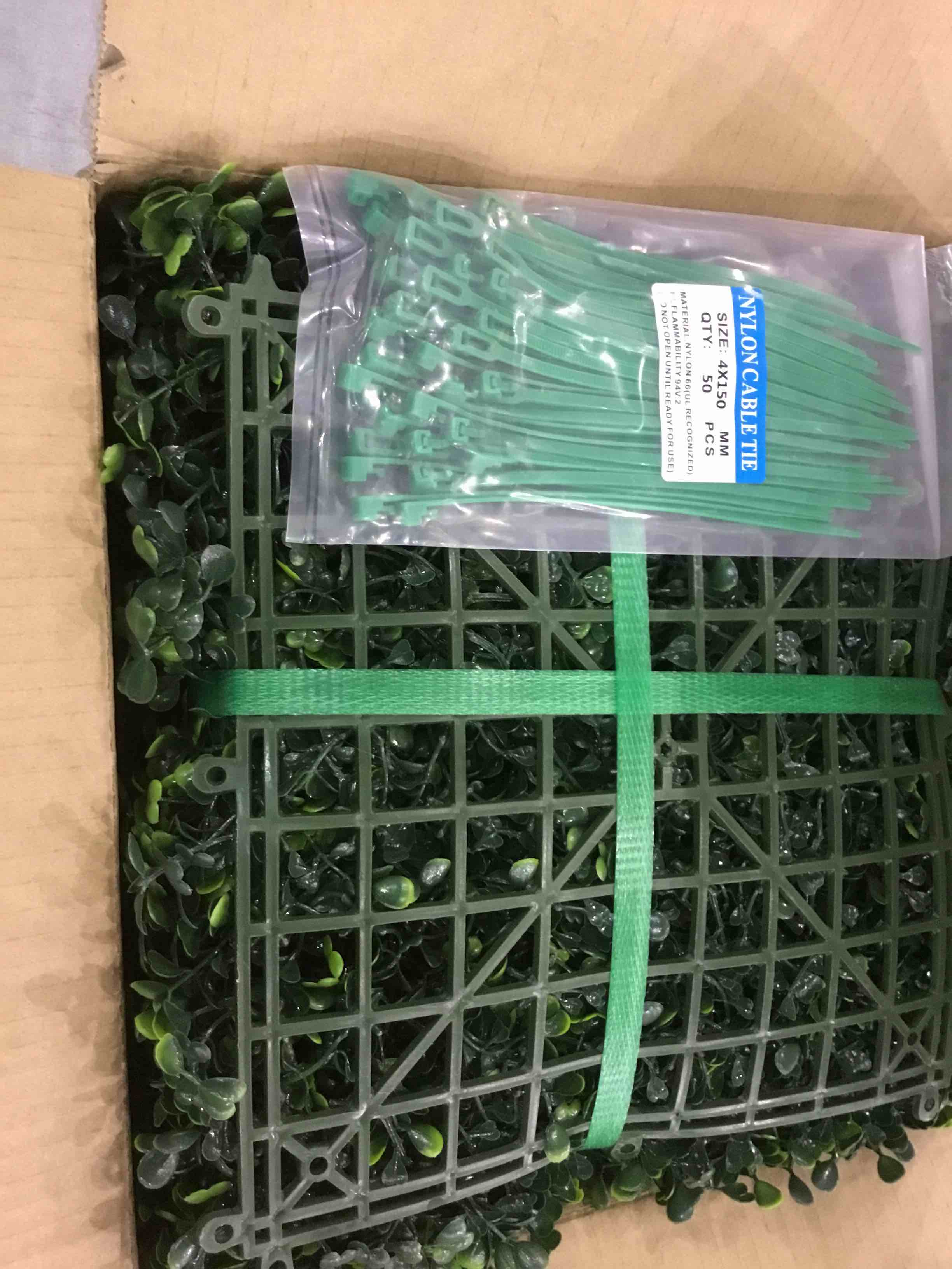 https://s3.amazonaws.com/lotting-images-prod/BargainHunt/EXS01203788_1714391856757.jpeg