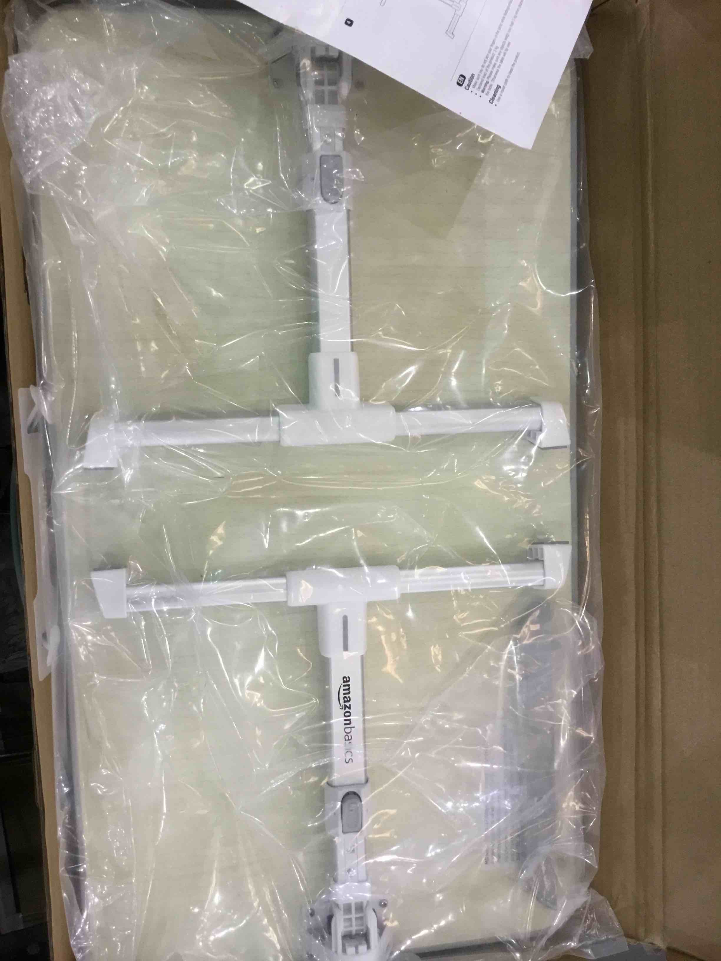 https://s3.amazonaws.com/lotting-images-prod/BargainHunt/EXS01203832_1714401003504.jpeg