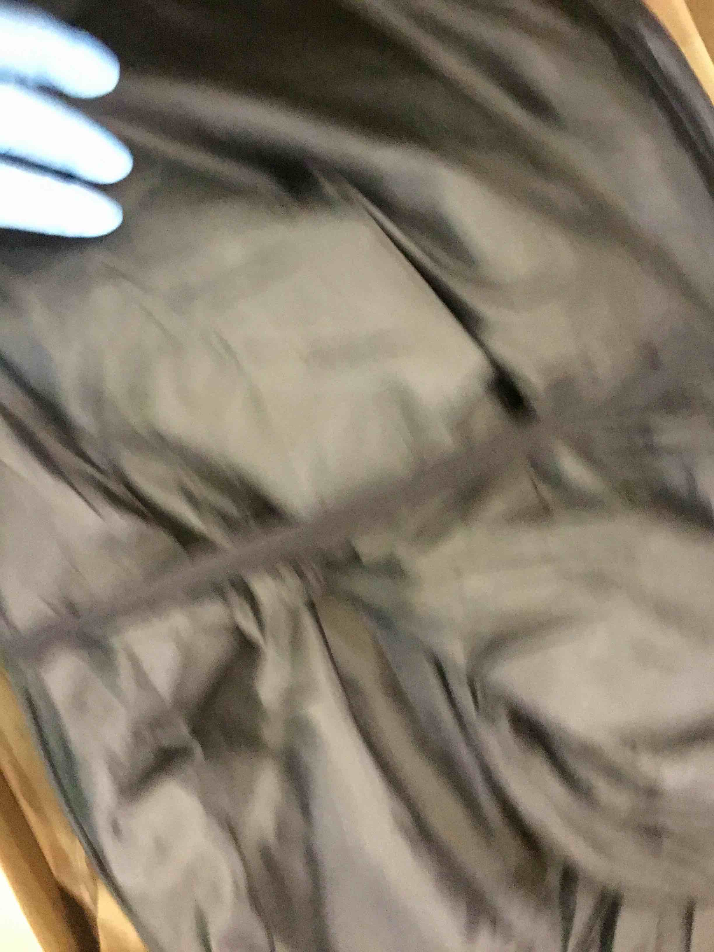 https://s3.amazonaws.com/lotting-images-prod/BargainHunt/EXS01203838_1714402206744.jpeg