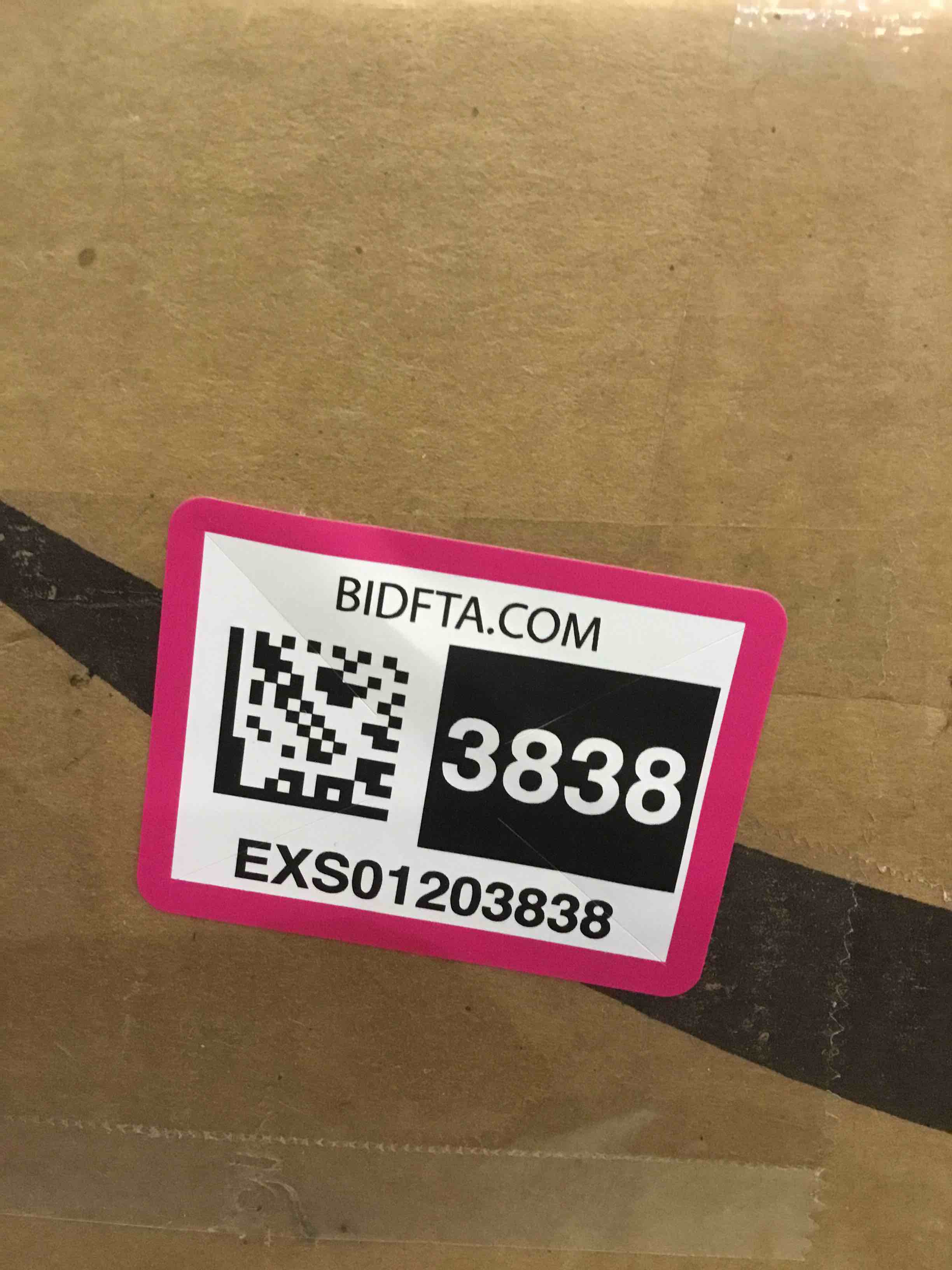 https://s3.amazonaws.com/lotting-images-prod/BargainHunt/EXS01203838_1714402269851.jpeg